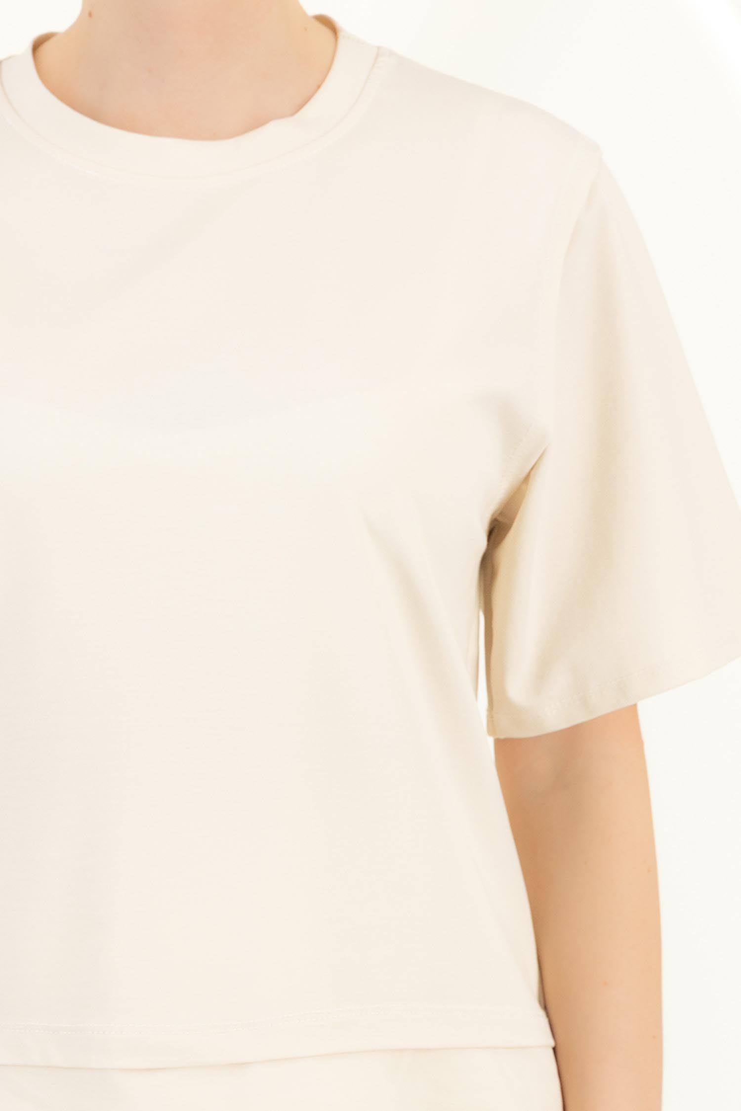 Tricou din viscoza bej cu un croi larg si decolteu rotunjit 4 - StarShinerS.ro