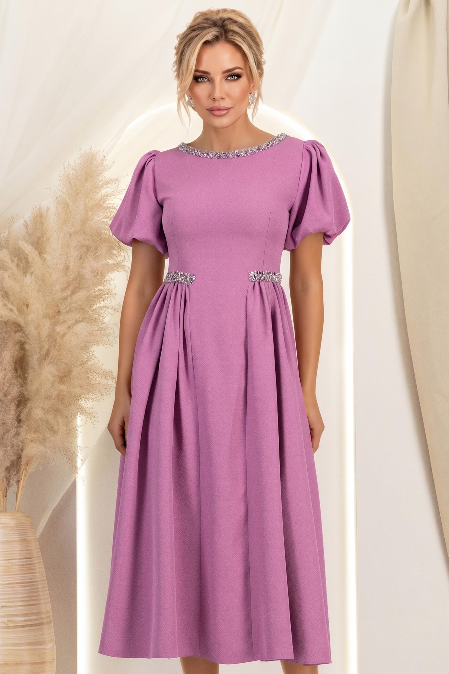 Rochie mov midi in clos cu aplicatii stralucitoare - StarShinerS 2 - StarShinerS.ro