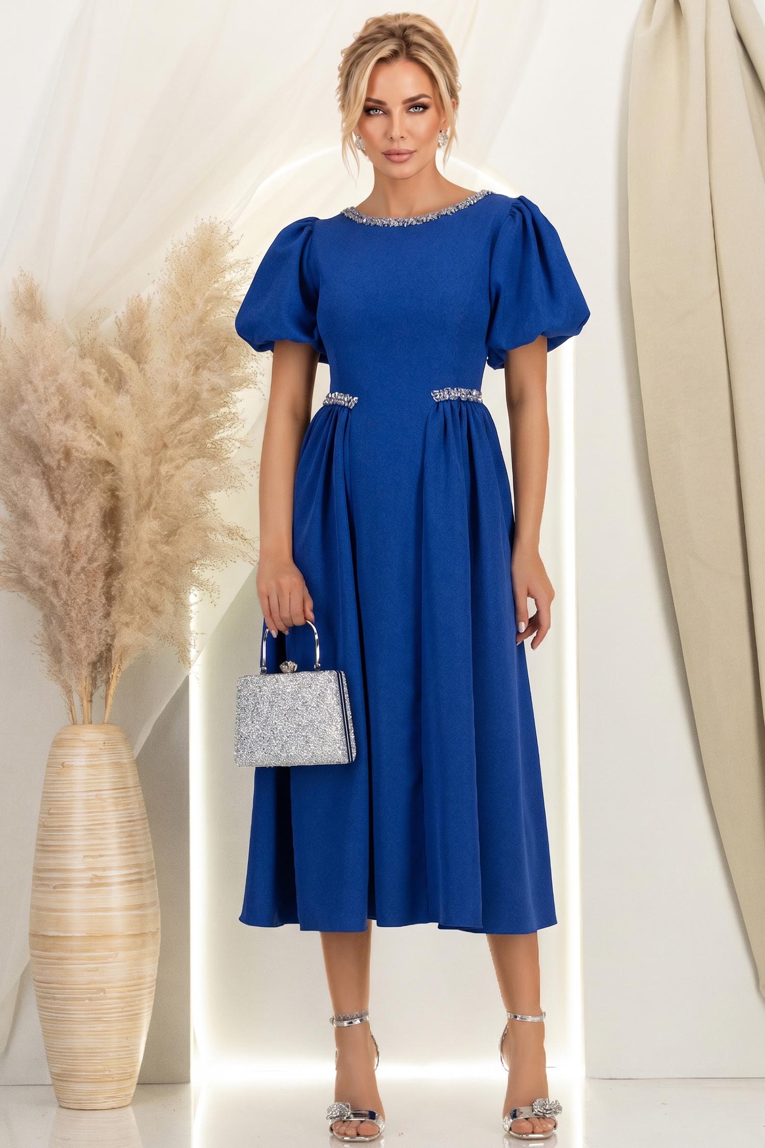 Rochie albastra midi in clos cu aplicatii stralucitoare - StarShinerS 3 - StarShinerS.ro