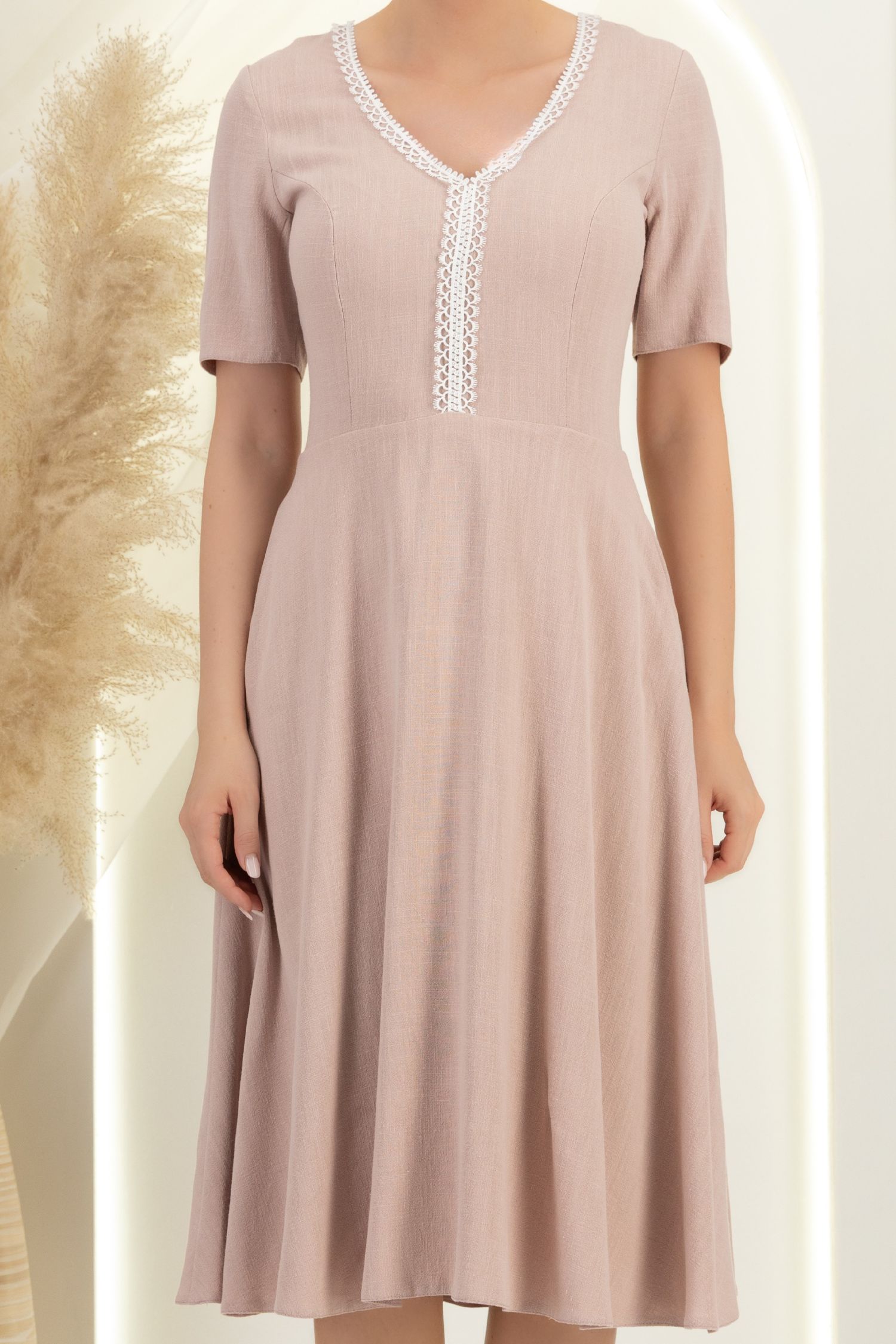 Rochie din viscoza si in mocha midi in clos cu buzunare laterale - StarShinerS 4 - StarShinerS.ro
