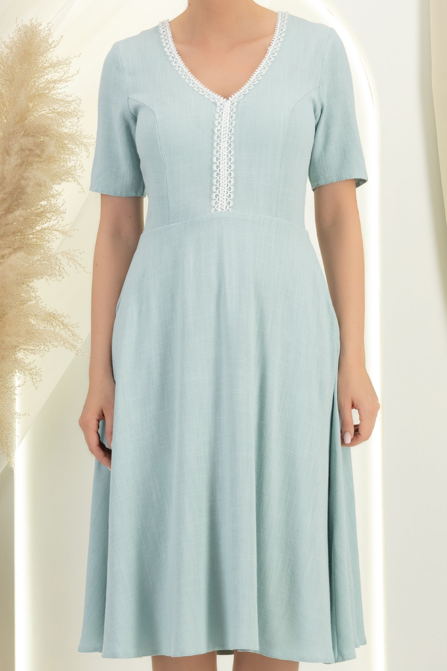 Rochie din viscoza si in mint midi in clos cu buzunare laterale - StarShinerS 4 - StarShinerS.ro