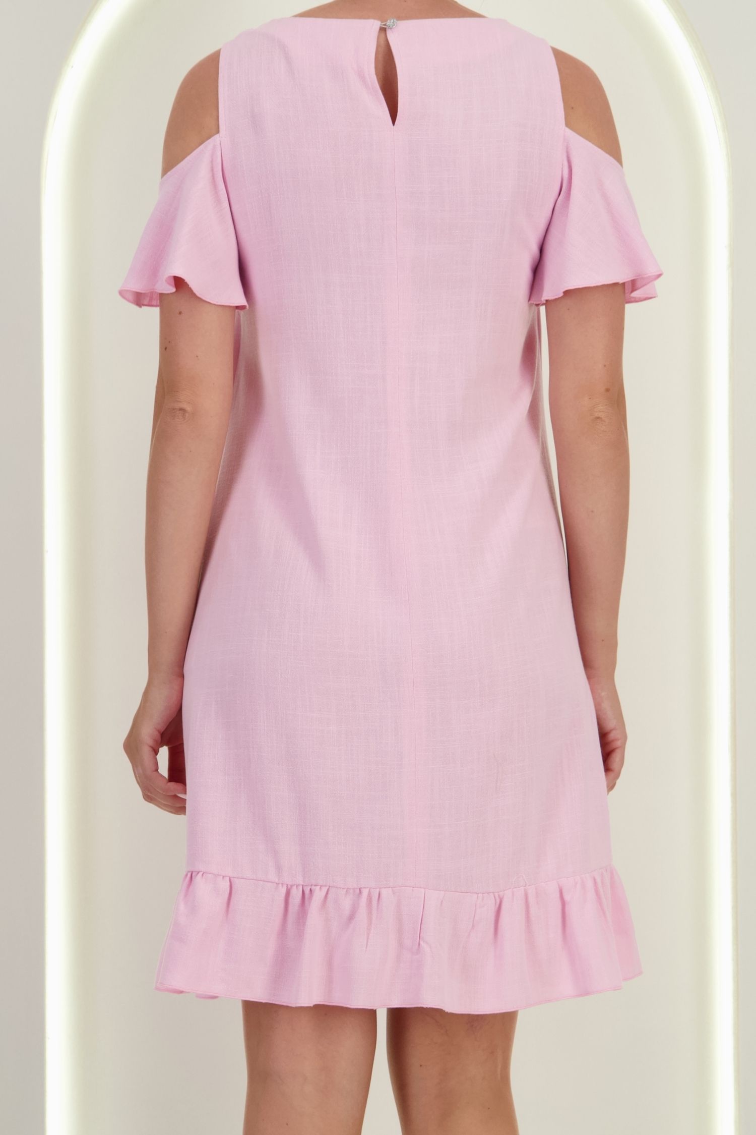 Rochie din viscoza si in roz deschis scurta cu croi larg si umeri decupati - StarShinerS 4 - StarShinerS.ro