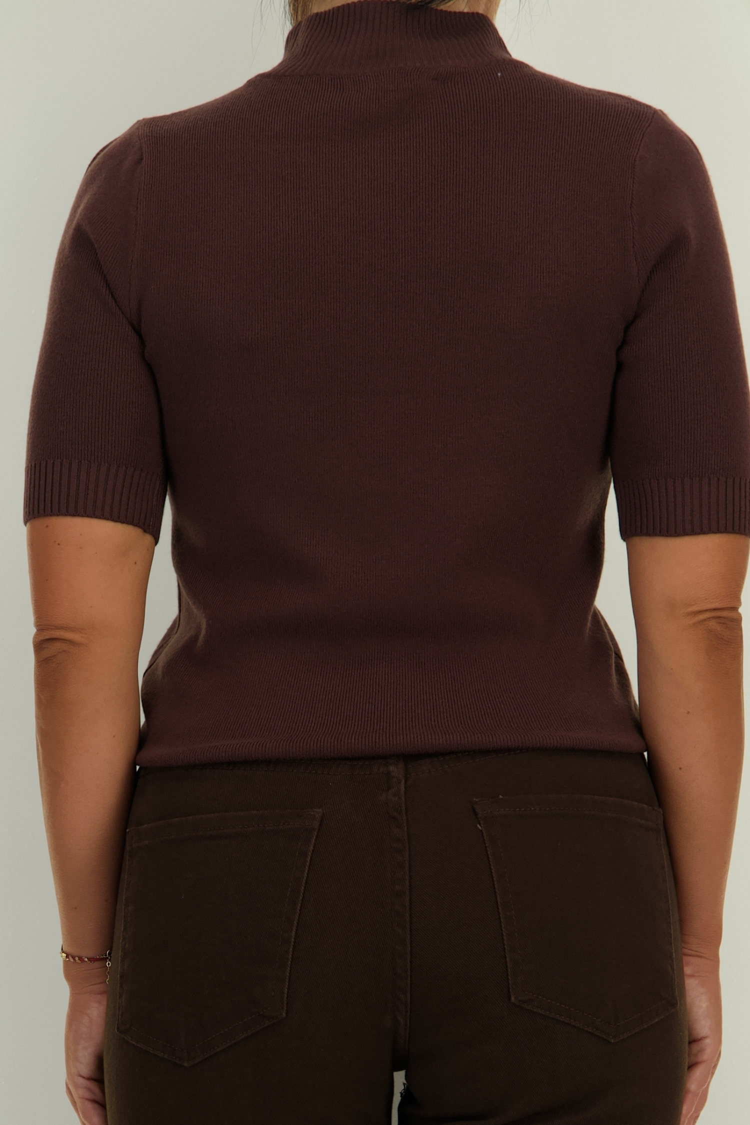 Bluza dama din tricot fin maro cu un croi larg accesorizata cu pietre strass 5 - StarShinerS.ro