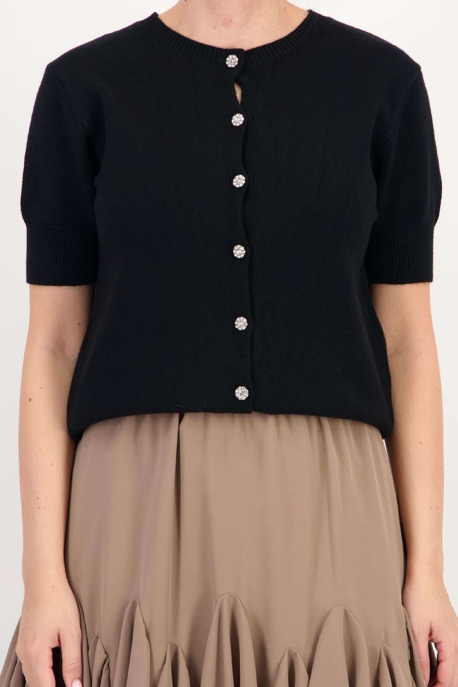 Bluza dama din tricot fin neagra cu un croi larg si buzunare frontale 4 - StarShinerS.ro