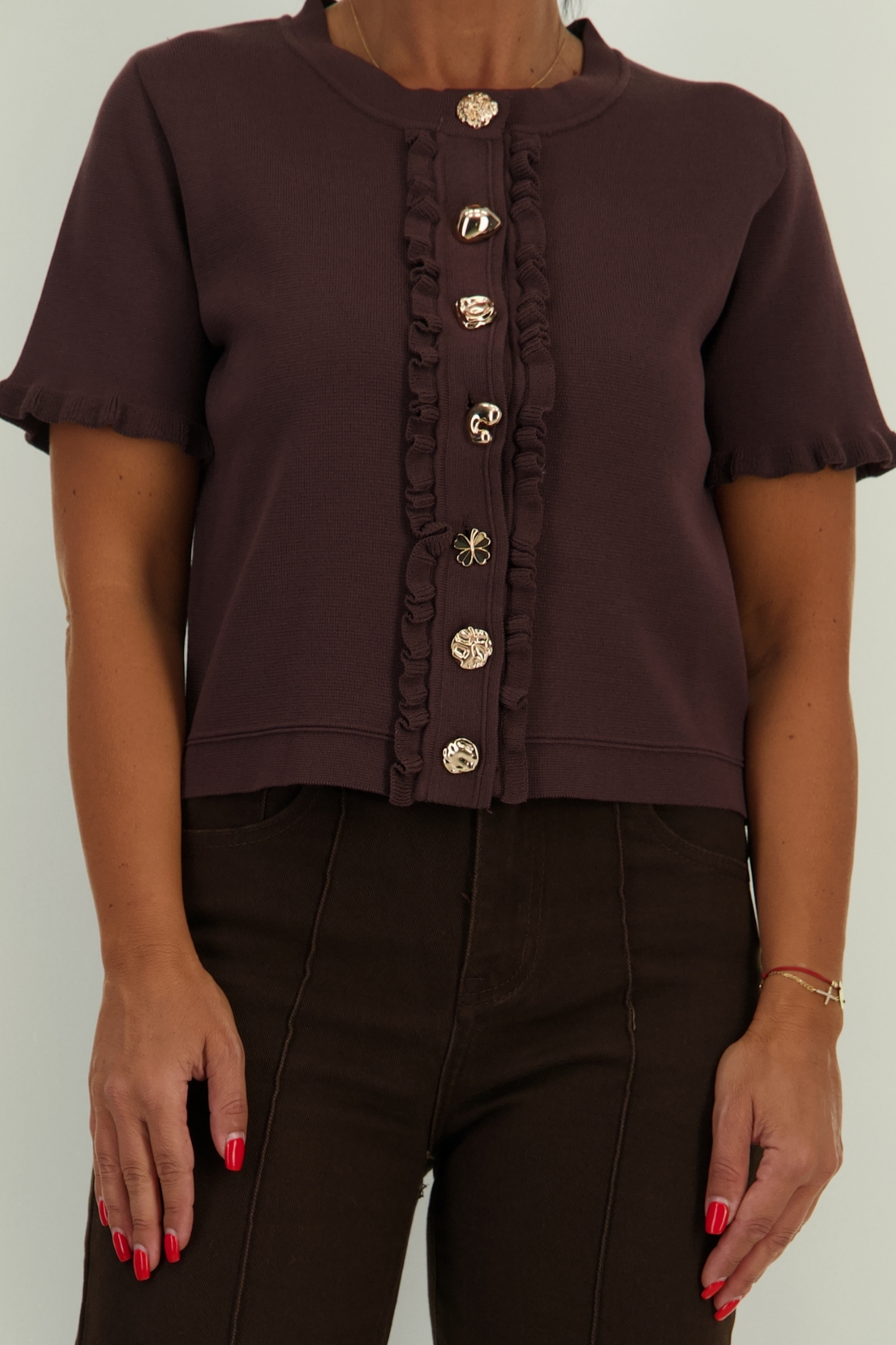Bluza dama din tricot fin maro cu un croi larg si nasturi aurii decorativi 4 - StarShinerS.ro