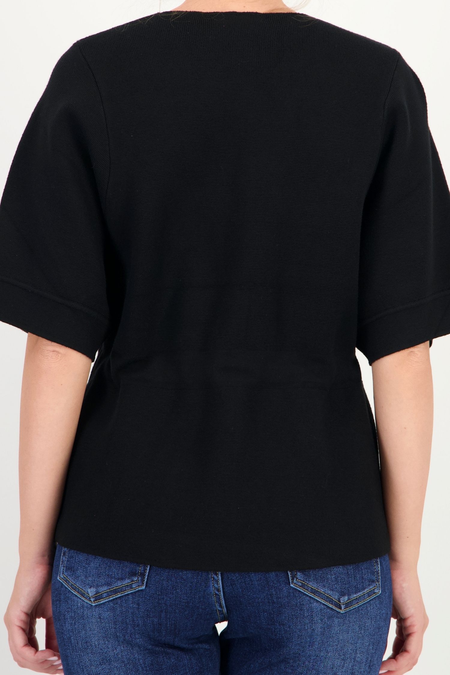 Bluza dama din tricot fin neagra cu un croi larg si cordon in talie 5 - StarShinerS.ro