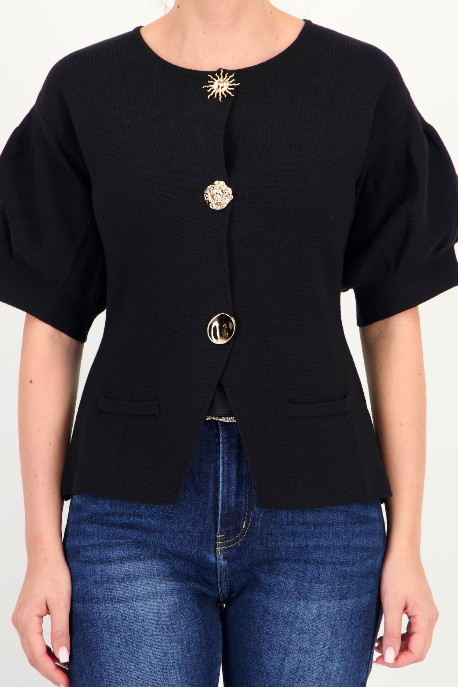 Cardigan dama din tricot fin neagra cu maneci bufante si nasturi decorativi 3 - StarShinerS.ro