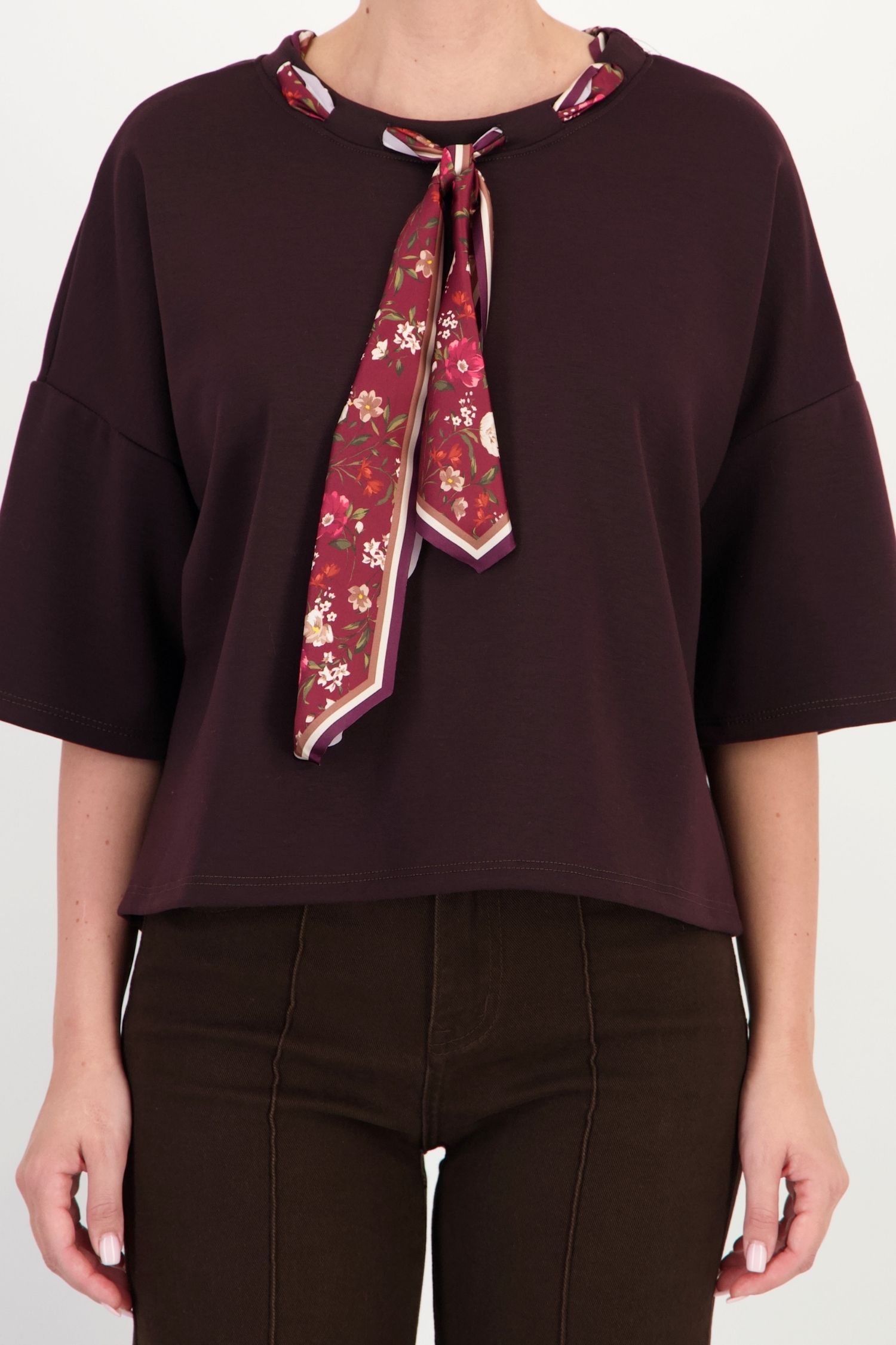 Bluza dama din modal visinie cu un croi larg accesorizata cu esarfa 4 - StarShinerS.ro