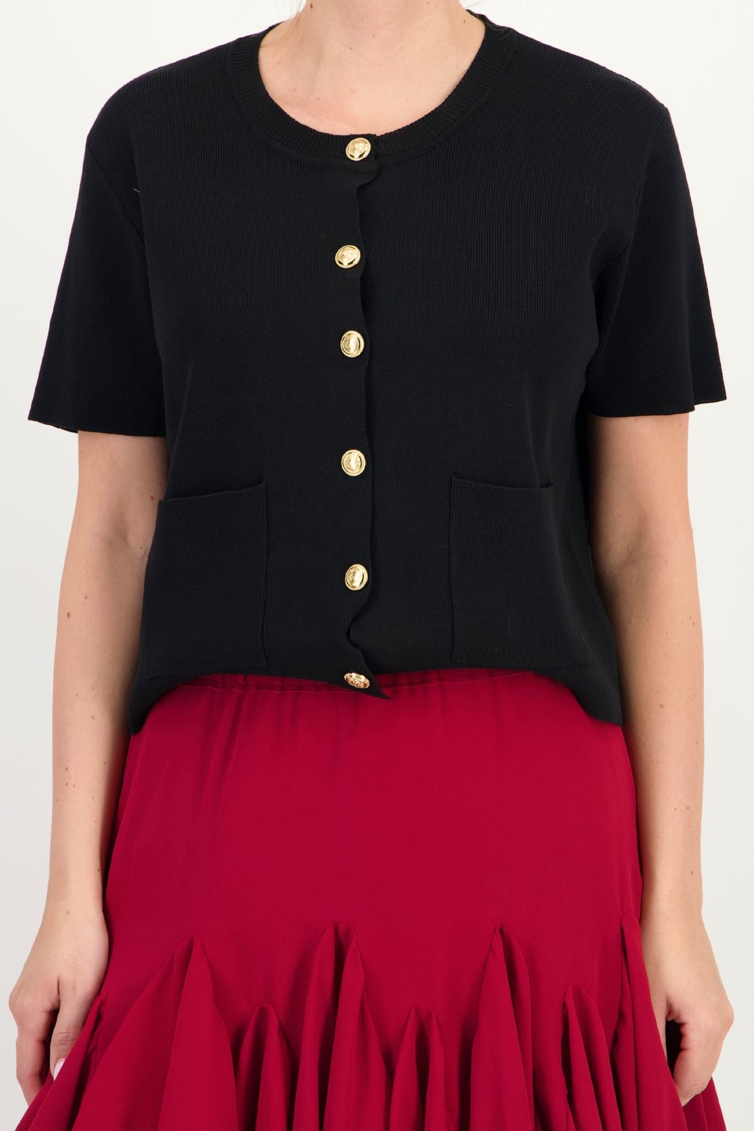 Cardigan dama din tricot fin neagra cu un croi lejer si nasturi decorativi 4 - StarShinerS.ro