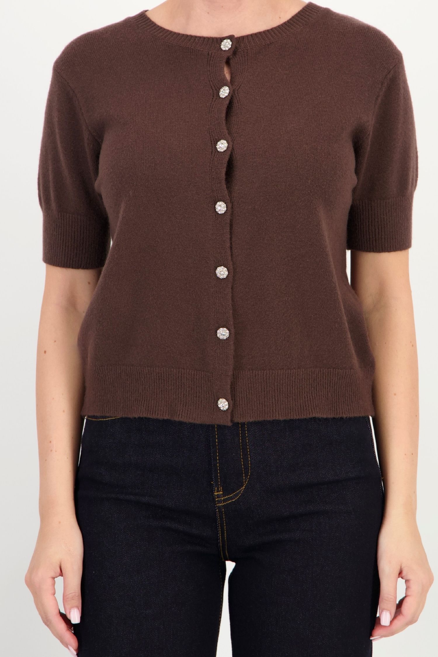Cardigan dama din tricot fin maro cu un croi lejer si nasturi decorativi 4 - StarShinerS.ro