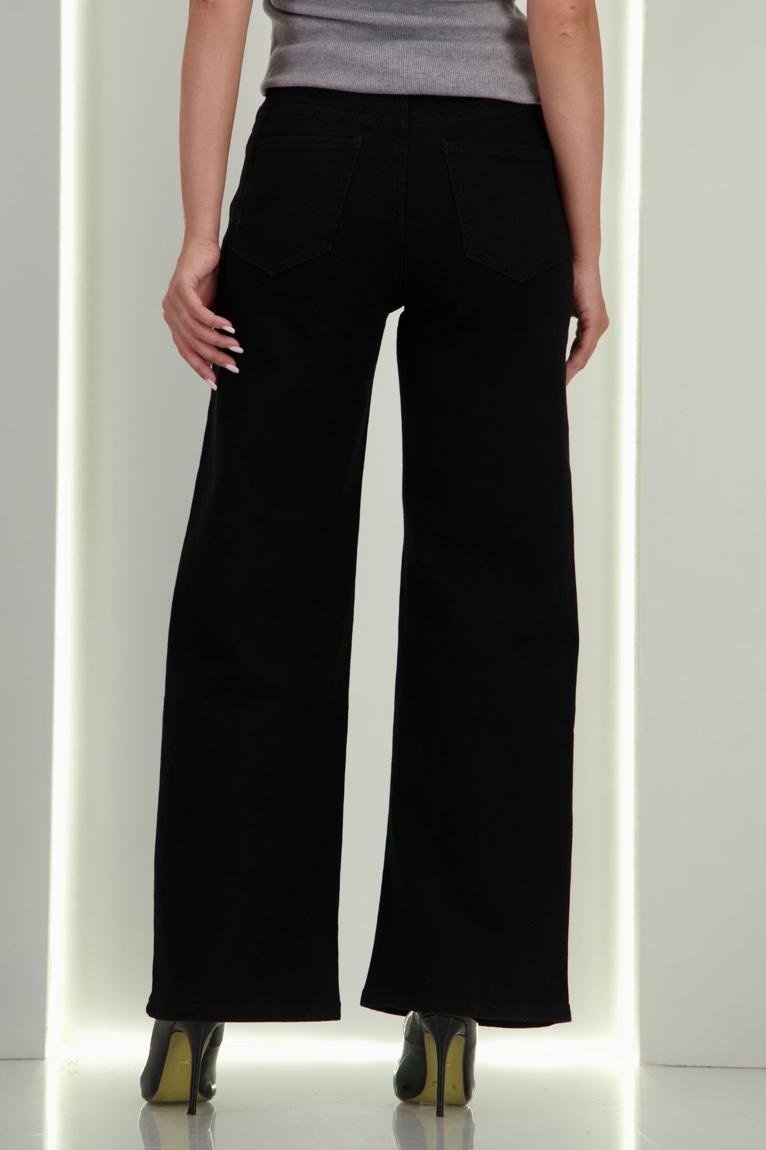 Blugi negri Wide leg cu accesoriu tip curea 6 - StarShinerS.ro