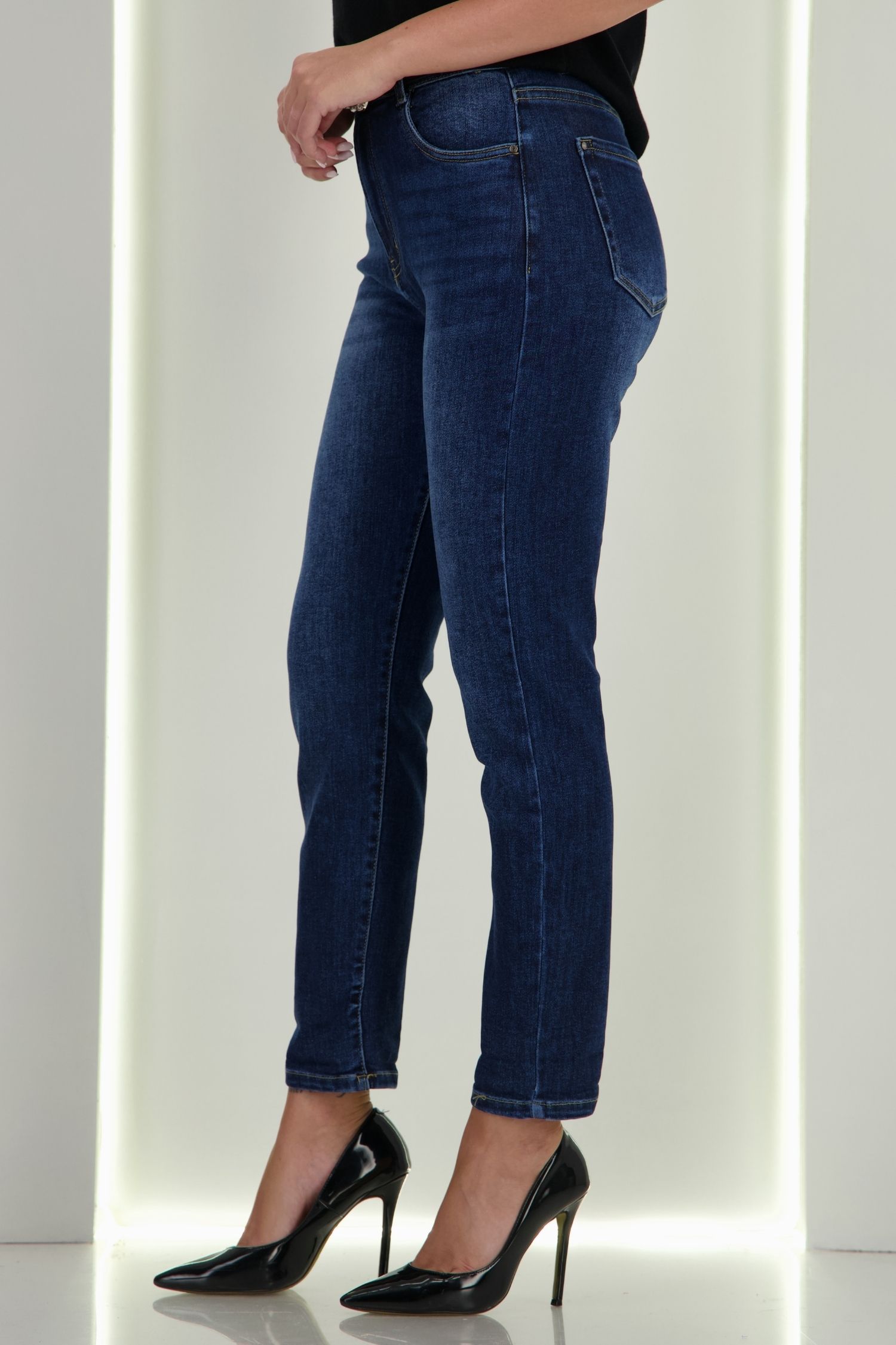 Blugi albastri skinny cu accesoriu tip curea 6 - StarShinerS.ro