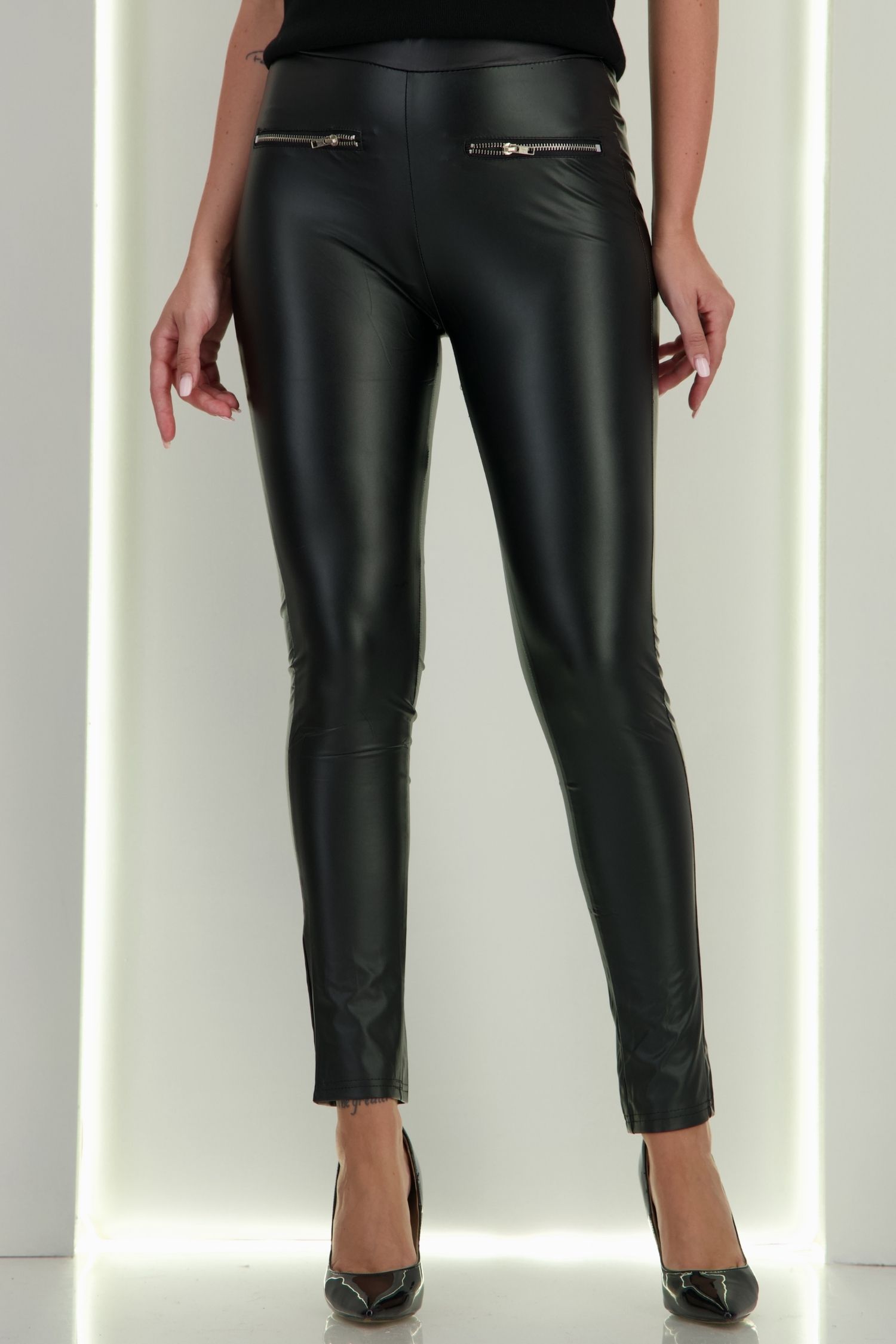 Colanti din piele ecologica negri lungi cu elastic in talie si buzunare frontale false 4 - StarShinerS.ro