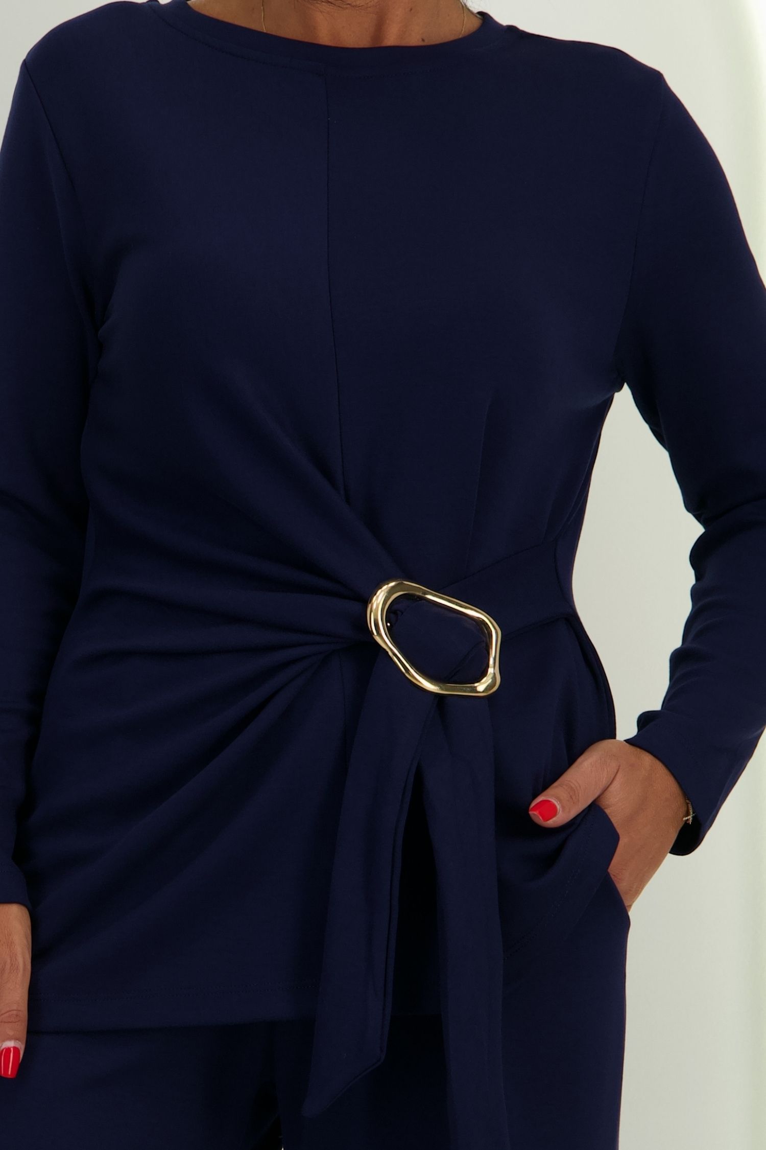 Compleu din modal bleumarin cu un croi larg si accesoriu auriu- SunShine 4 - StarShinerS.ro
