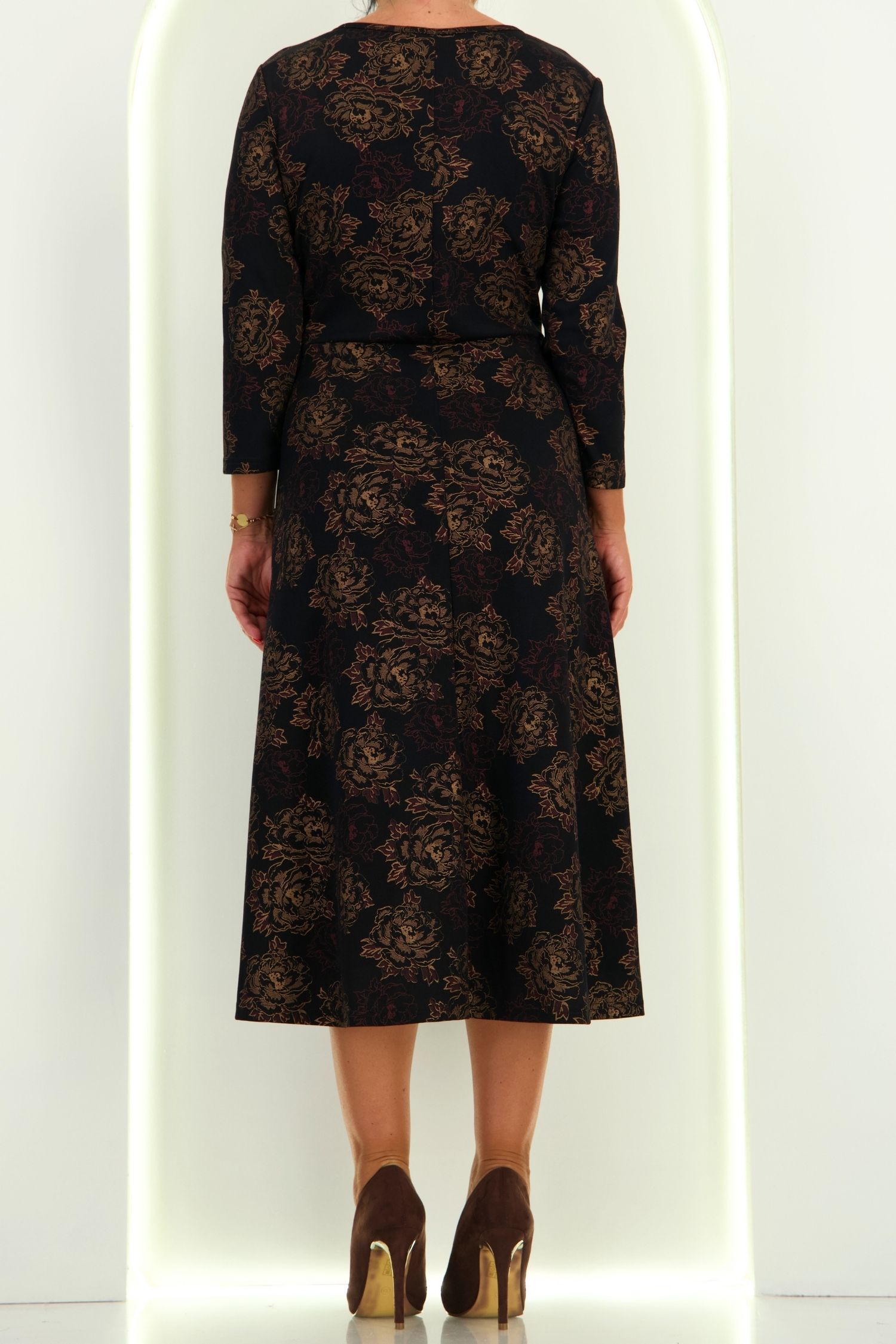 Rochie din jersey neagra midi in clos - StarShinerS 5 - StarShinerS.ro