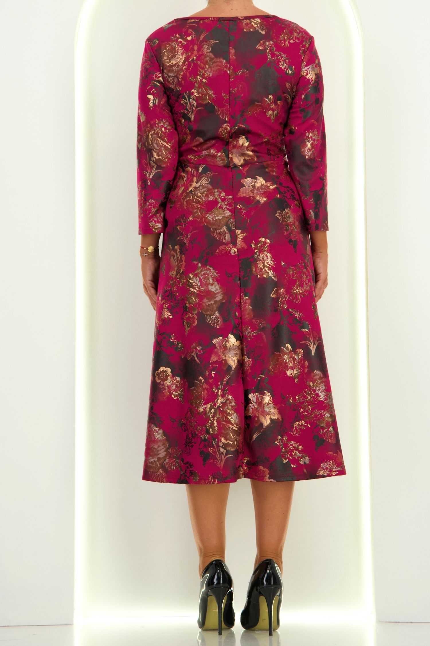 Rochie din jersey visinie midi in clos - StarShinerS 5 - StarShinerS.ro