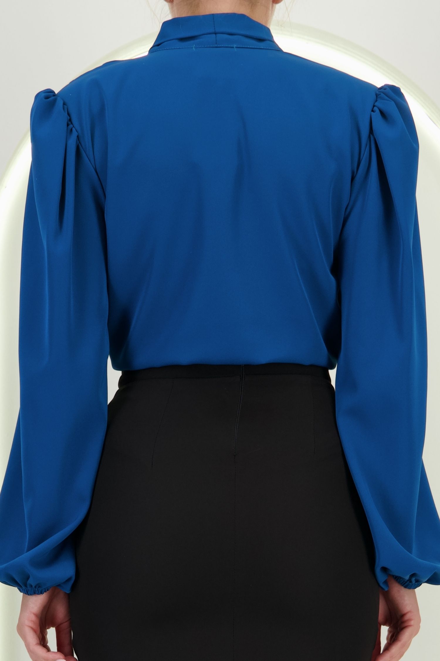 Bluza dama din viscoza albastru-petrol cu un croi larg si guler tip esarfa - StarShinerS 6 - StarShinerS.ro