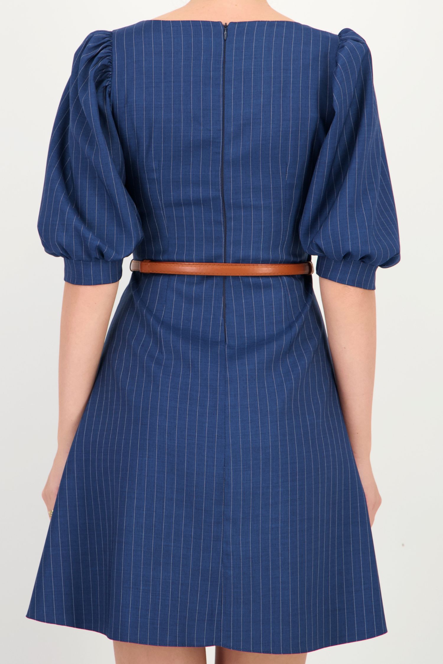 Rochie cu dungi bleumarin scurta in clos cu accesoriu tip curea - StarShinerS 6 - StarShinerS.ro