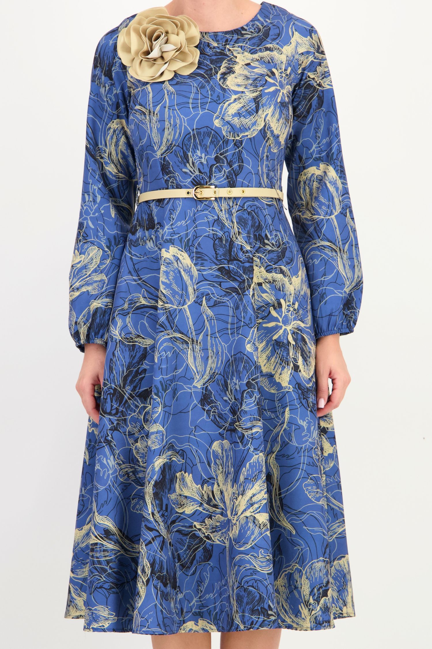 Rochie albastra midi in clos accesorizata cu brosa florala si curea - StarShinerS 5 - StarShinerS.ro