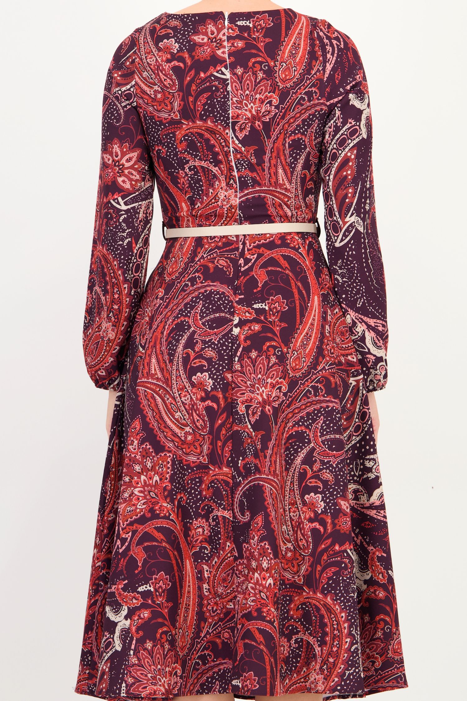 Rochie visinie midi in clos accesorizata cu brosa florala si curea - StarShinerS 6 - StarShinerS.ro
