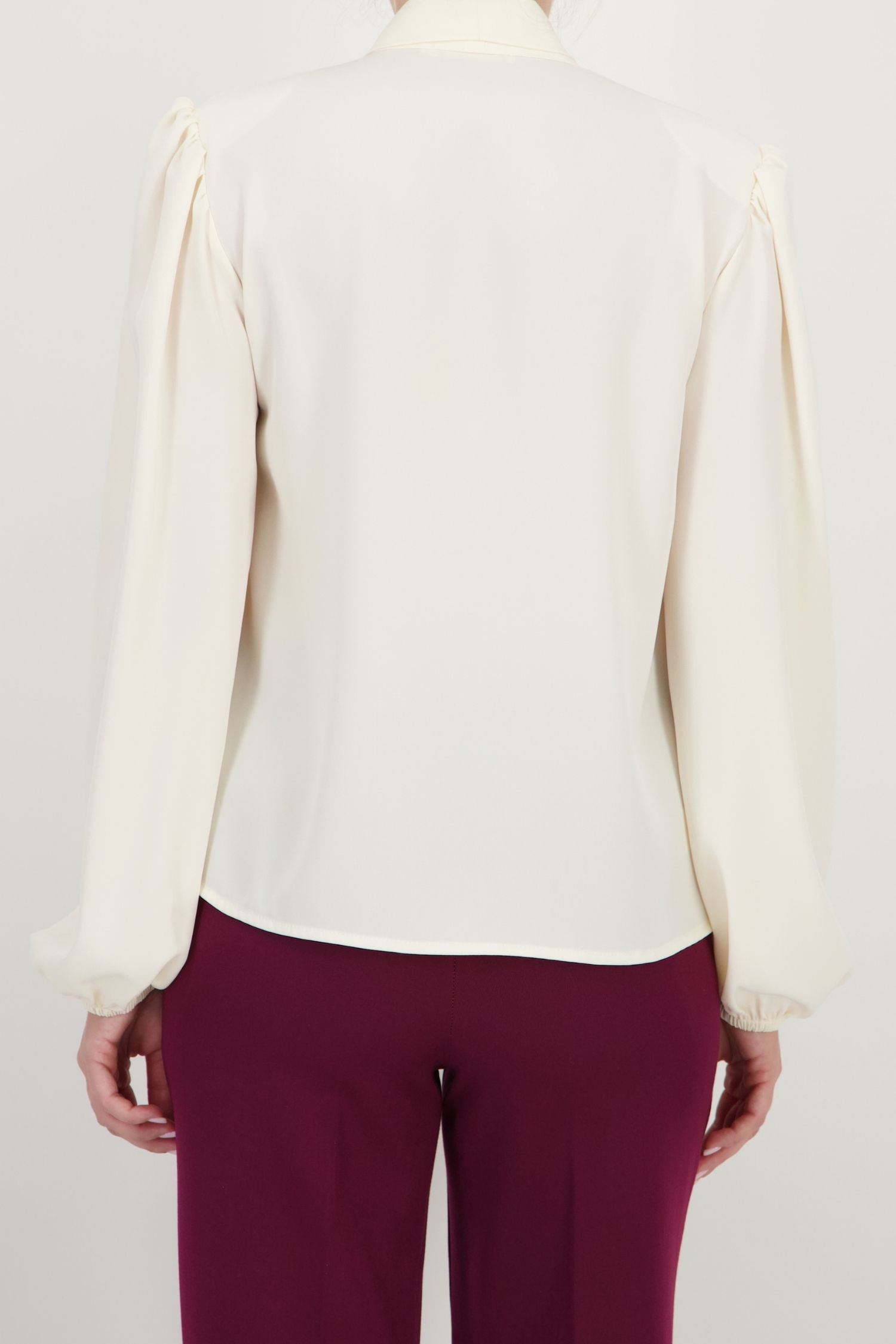 Bluza crem maneca lunga din viscoza larg 6 - StarShinerS.ro