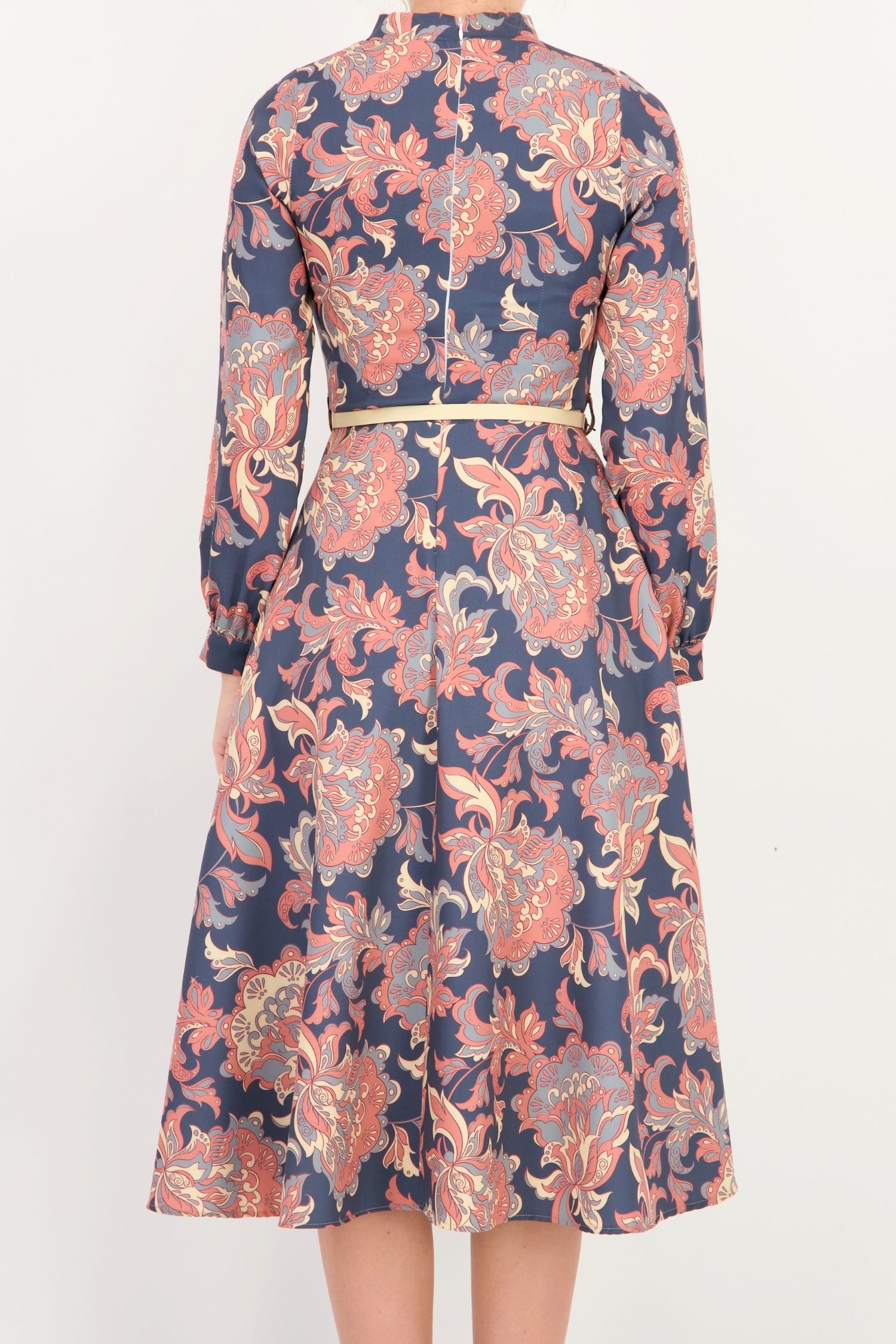Rochie gri midi in clos imprimata abstract - StarShinerS 4 - StarShinerS.ro