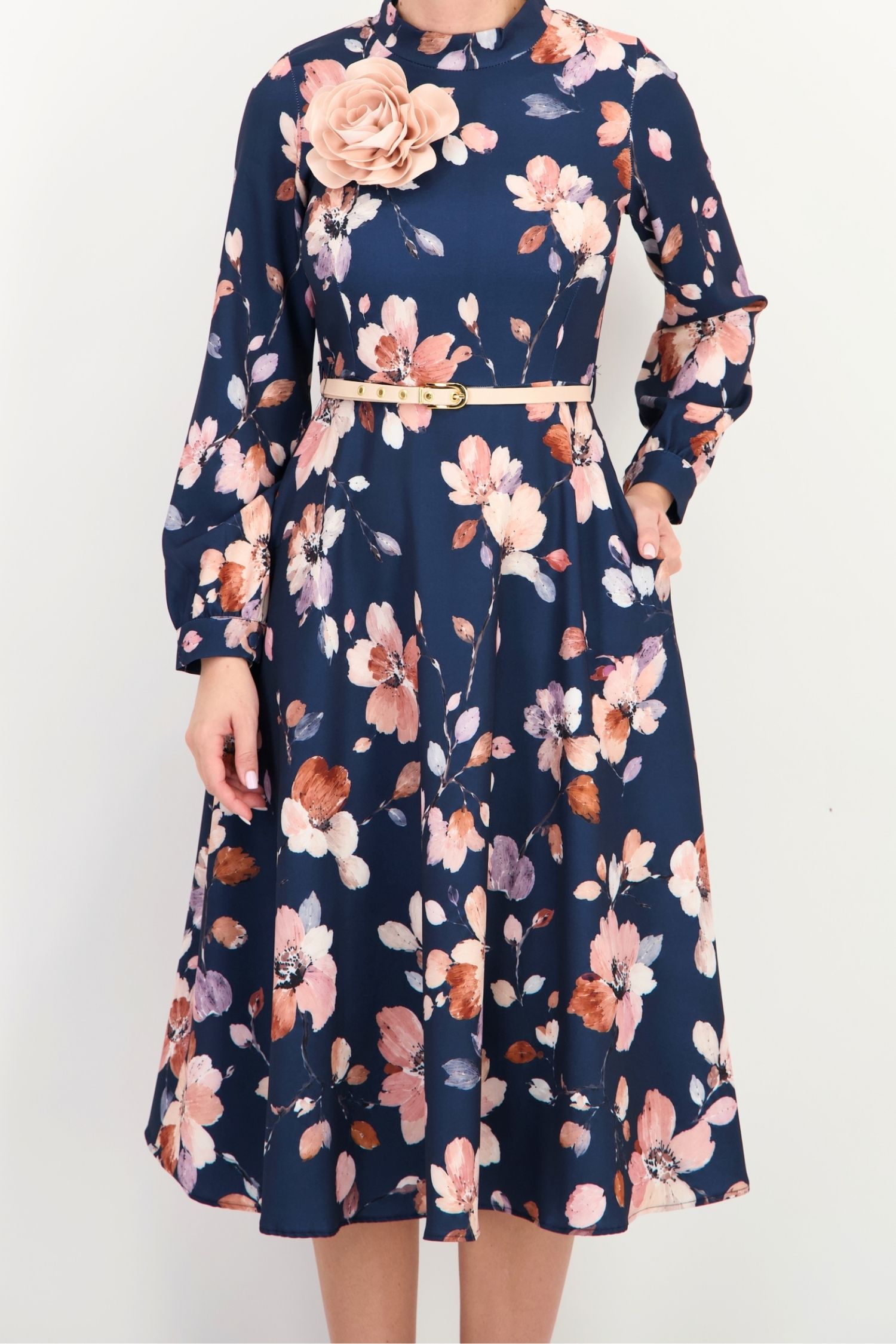 Rochie bleumarin midi in clos imprimata floral - StarShinerS 3 - StarShinerS.ro