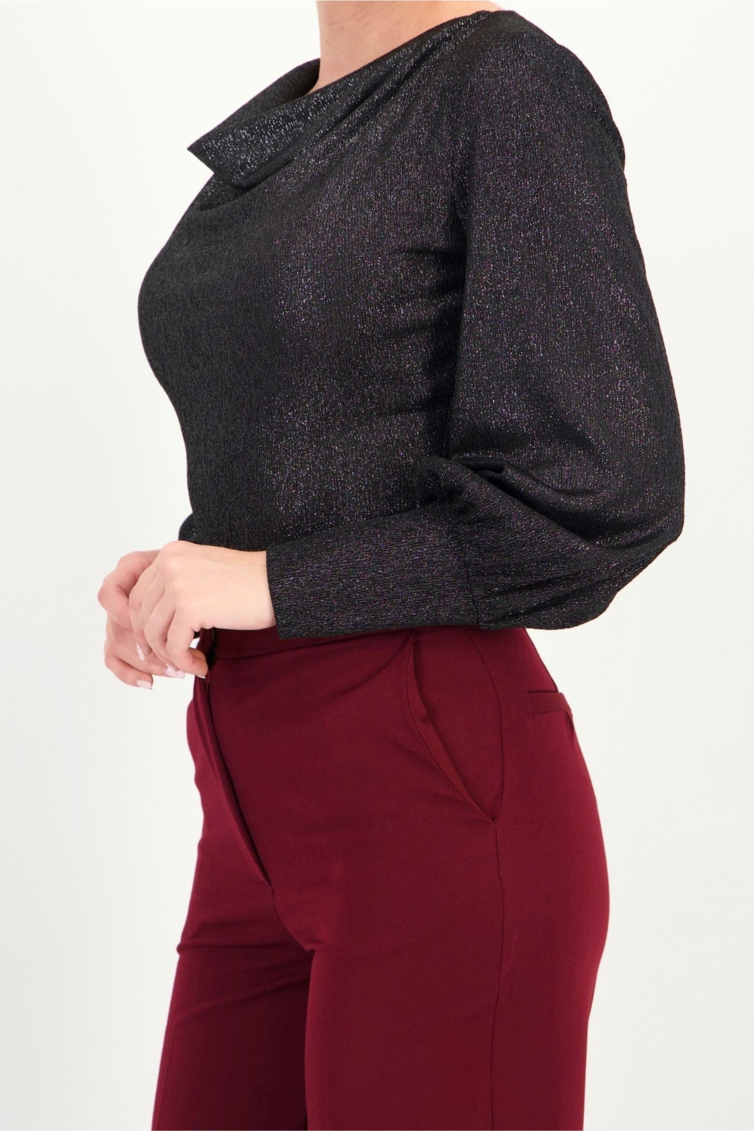 Bluza neagra maneca lunga din lurex mulat 4 - StarShinerS.ro