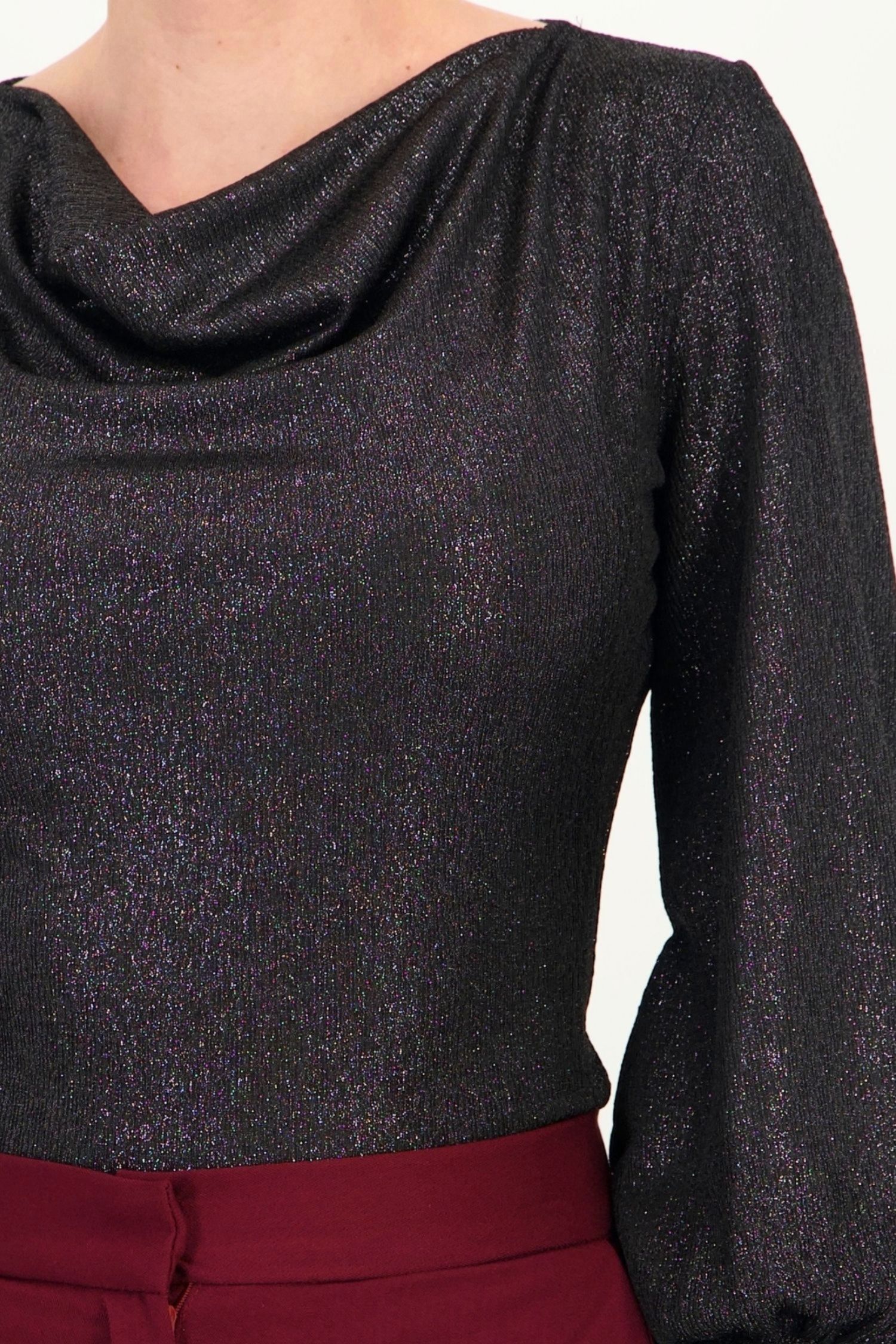 Bluza neagra maneca lunga din lurex mulat 6 - StarShinerS.ro