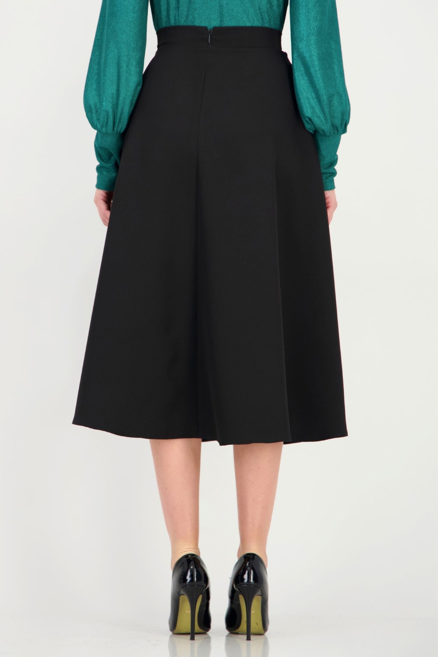 Fusta neagra buzunare laterale din stofa elastica midi clos 3 - StarShinerS.ro