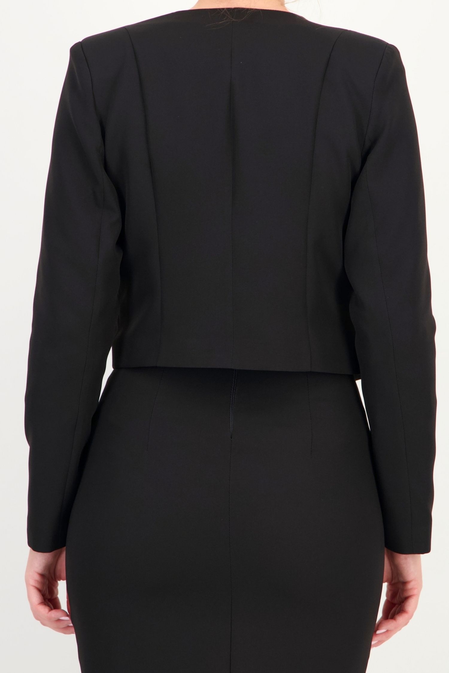 Sacou negru maneca lunga din stofa elastica scurt drept 4 - StarShinerS.ro