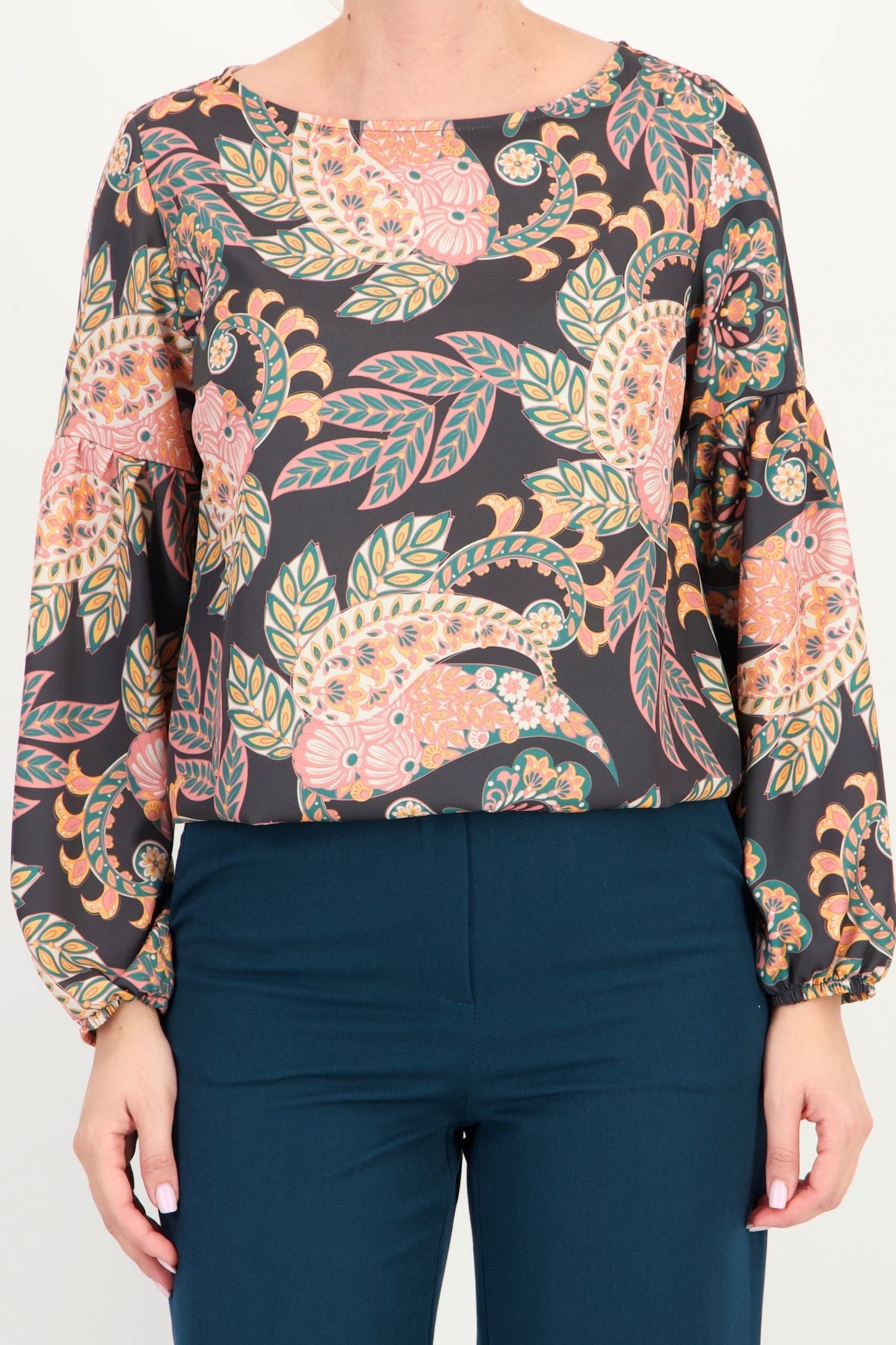 Bluza neagra abstract din viscoza larg 3 - StarShinerS.ro