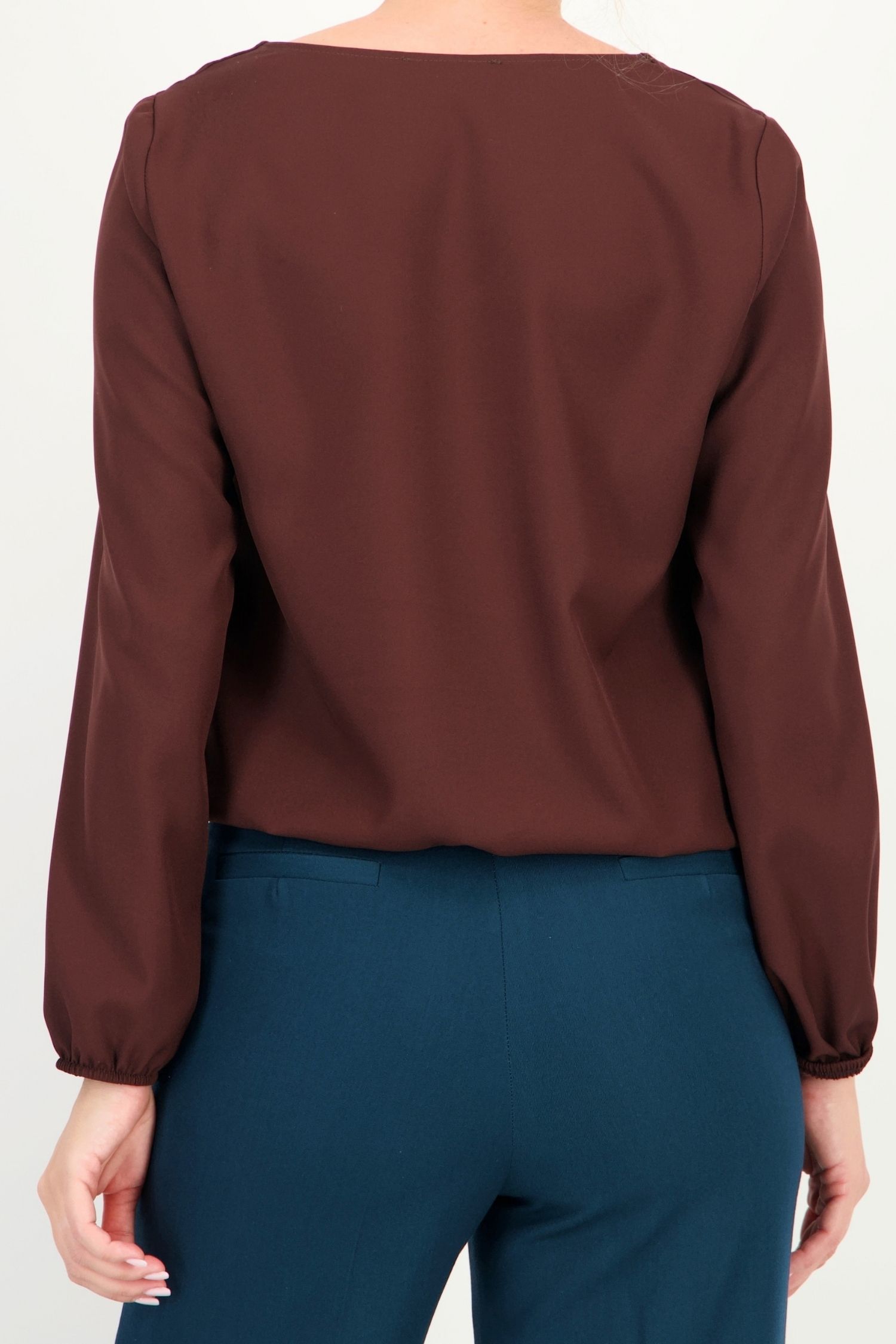 Bluza maro maneca lunga din viscoza larg 4 - StarShinerS.ro