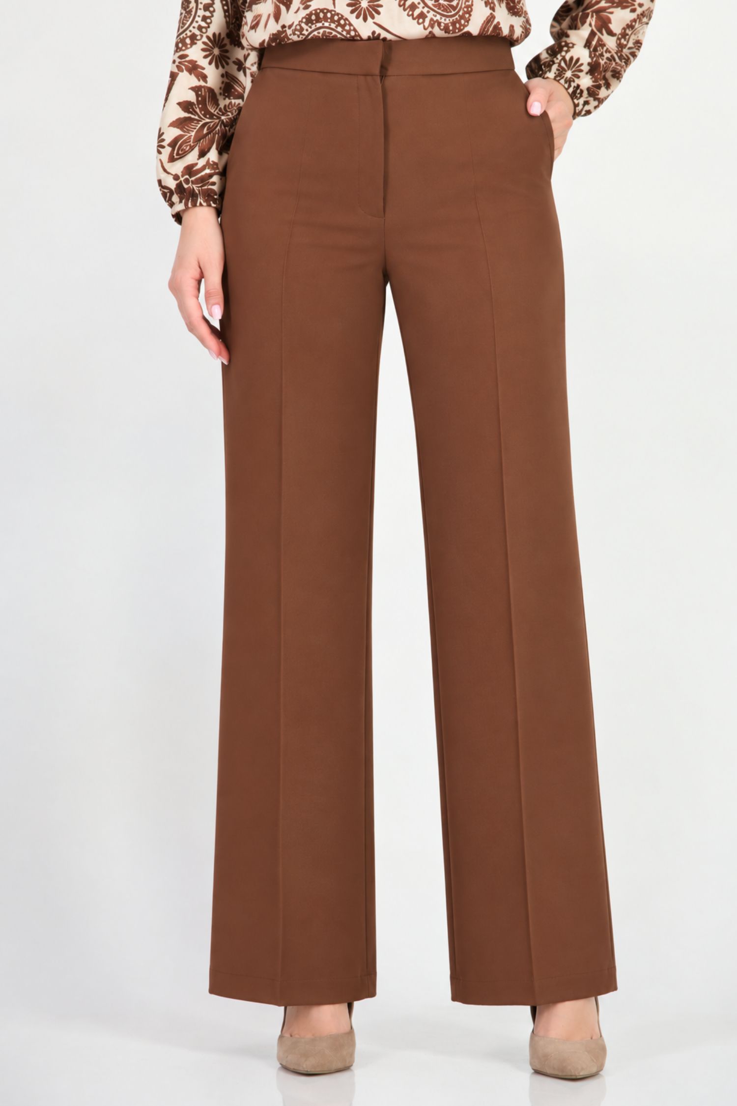 Pantaloni drepti maro lungi din stofa elastica si viscoza 3 - StarShinerS.ro