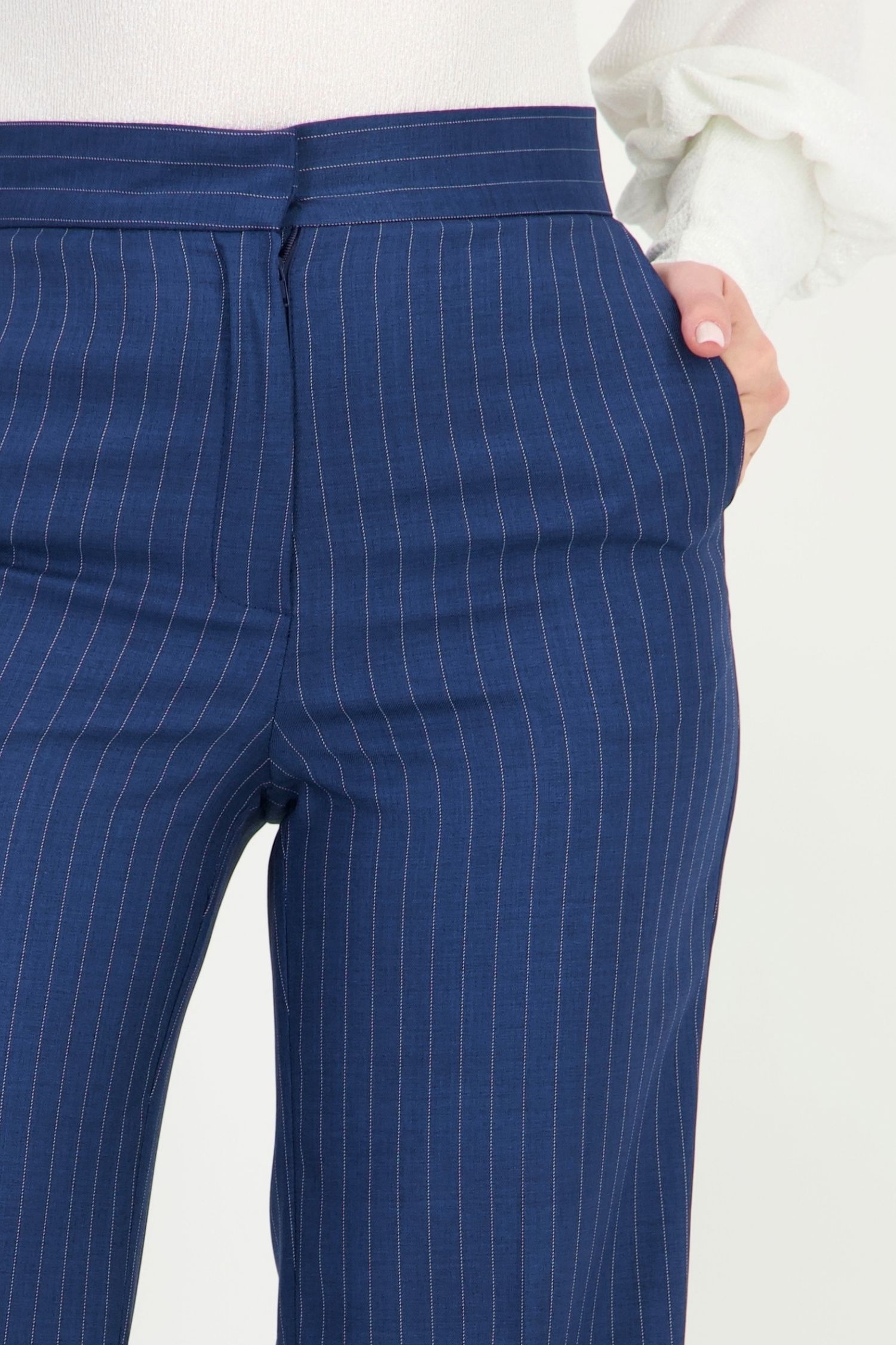 Pantaloni bleumarin dungi din stofa elastica lung drept 6 - StarShinerS.ro