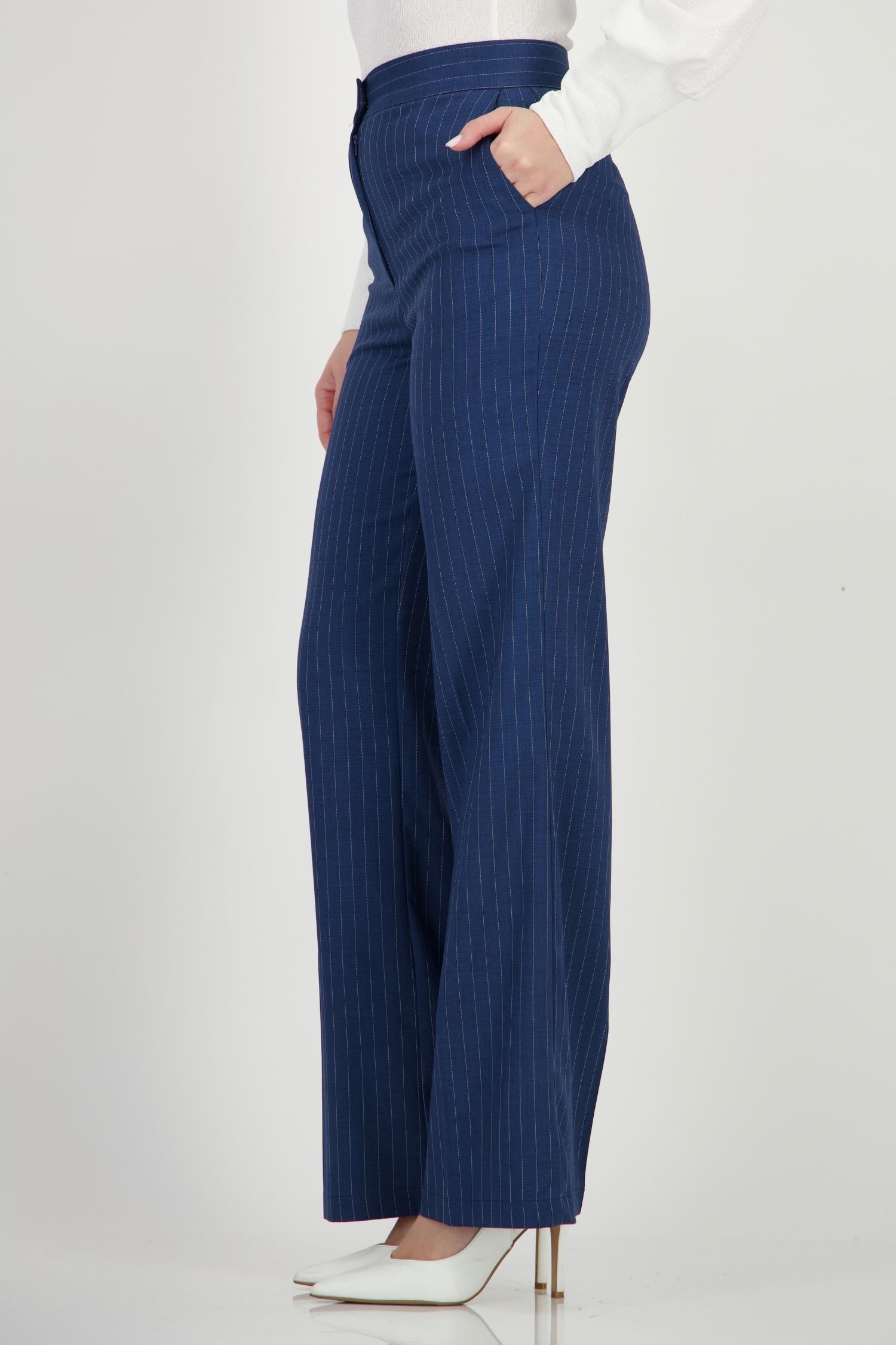 Pantaloni bleumarin dungi din stofa elastica lung drept 4 - StarShinerS.ro
