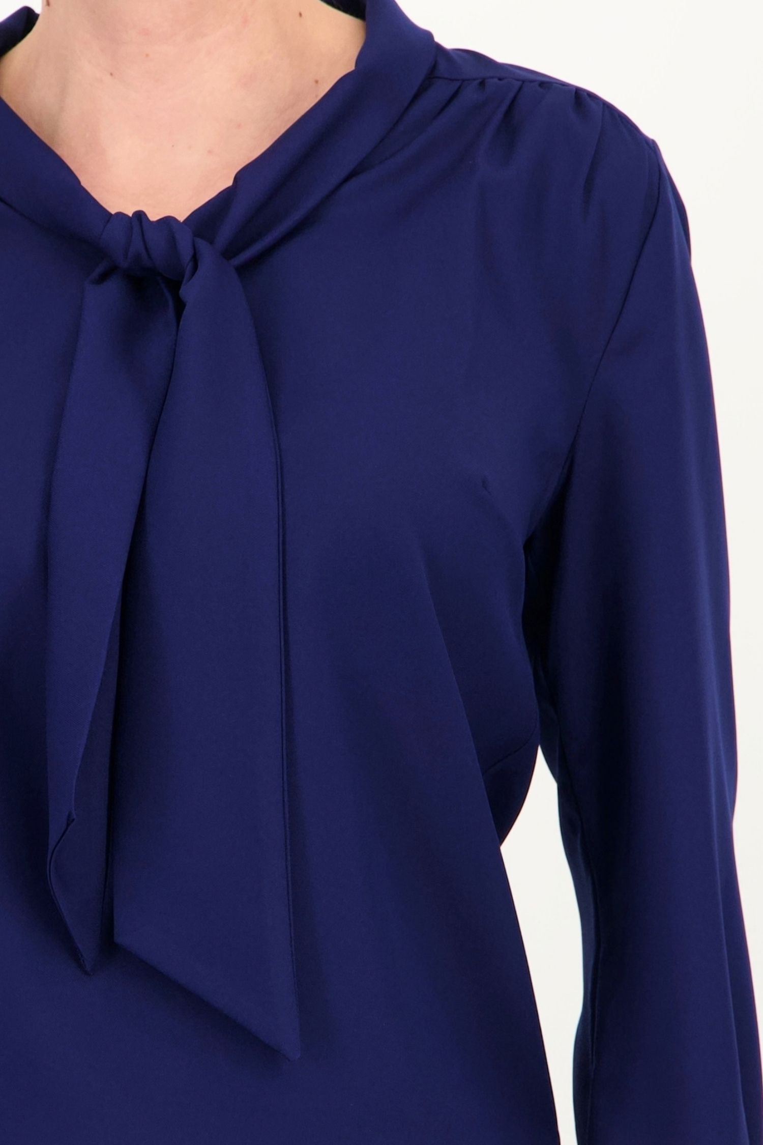 Bluza larga bleumarin decolteu in V din viscoza 5 - StarShinerS.ro