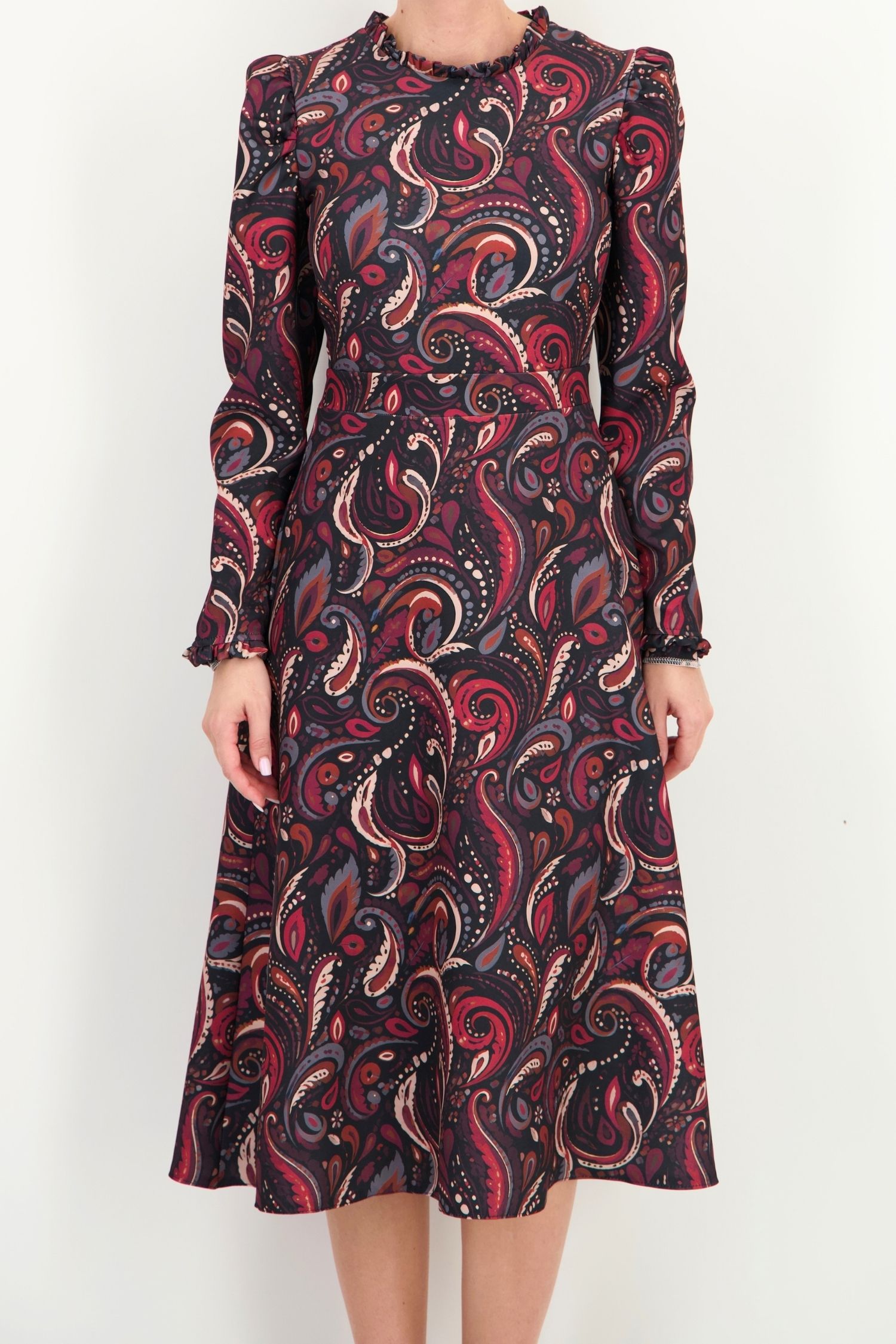 Rochie clos visinie midi abstract din stofa elastica 3 - StarShinerS.ro