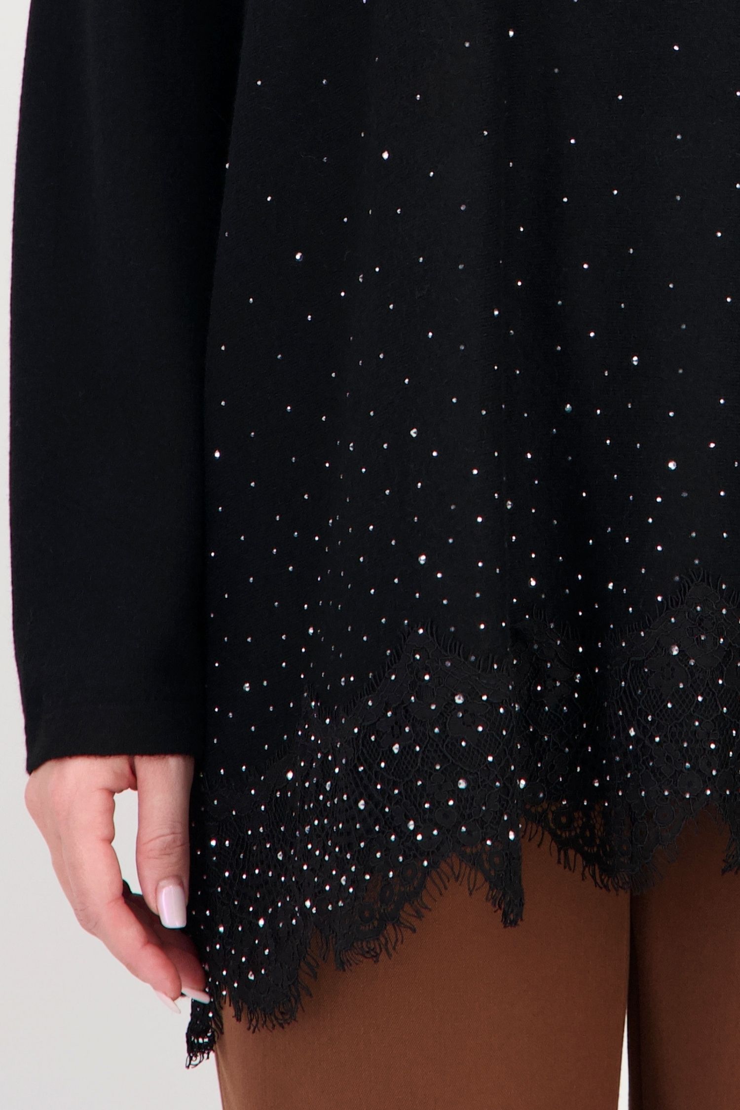 Bluză neagră largă din tricot cu modal, cu pietre strass 5 - StarShinerS.ro