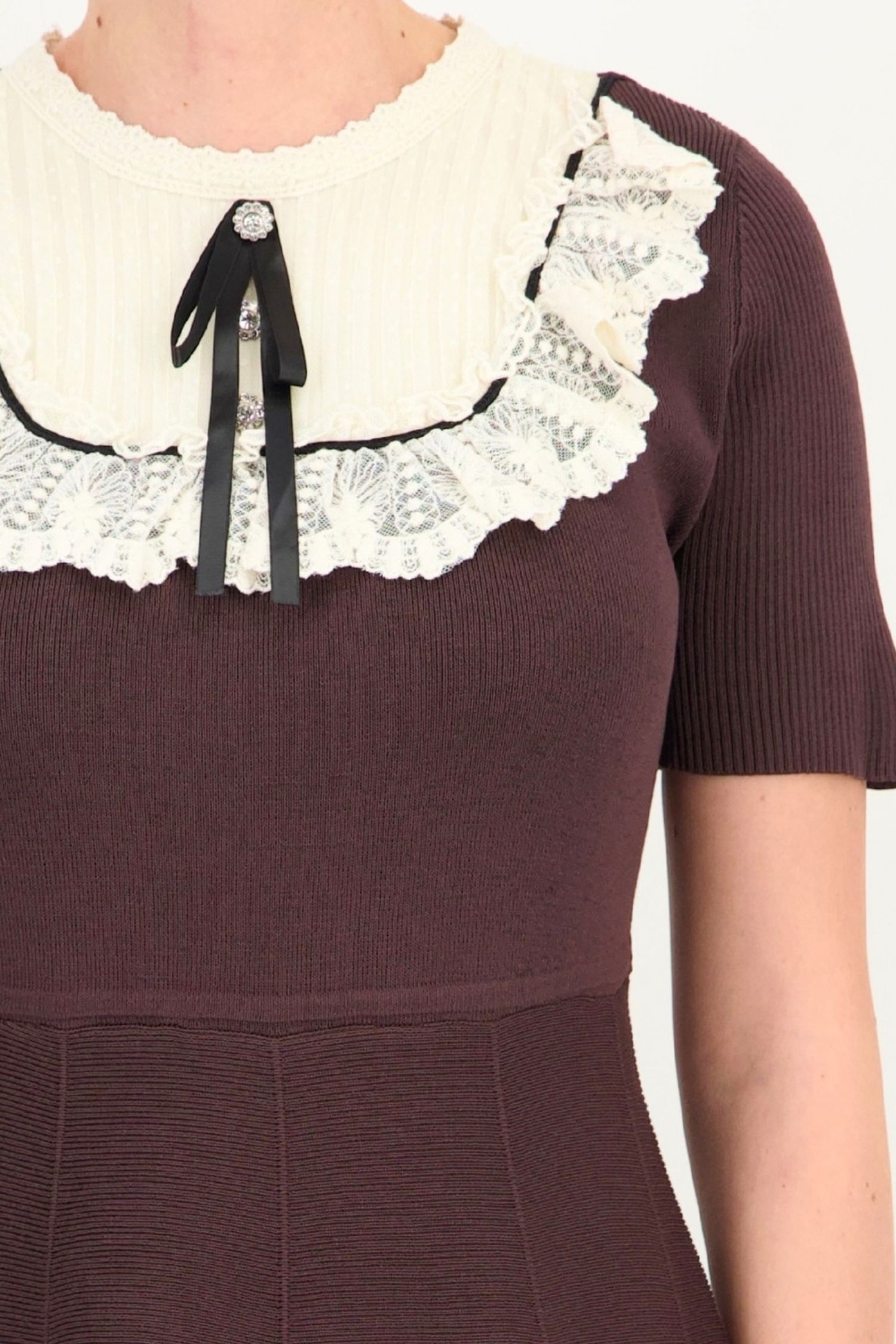 Rochie clos maro midi maneca scurta din viscoza 3 - StarShinerS.ro