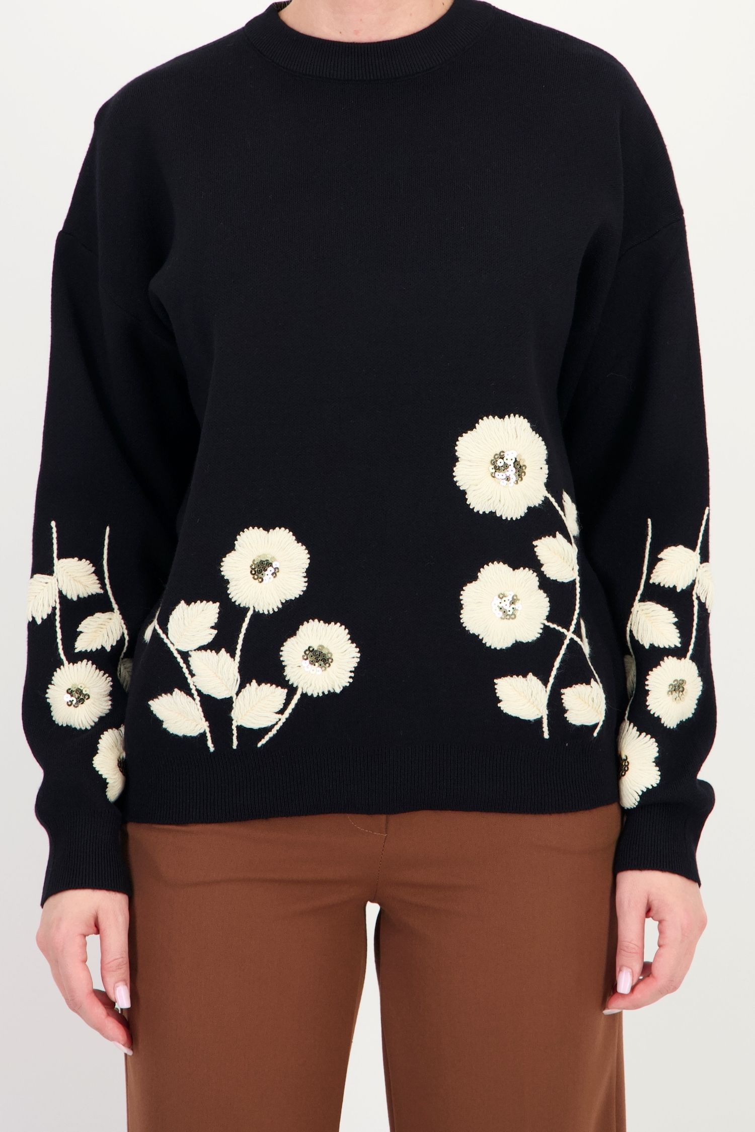Pulover negru larg din tricot cu viscoză, cu model floral 3 - StarShinerS.ro