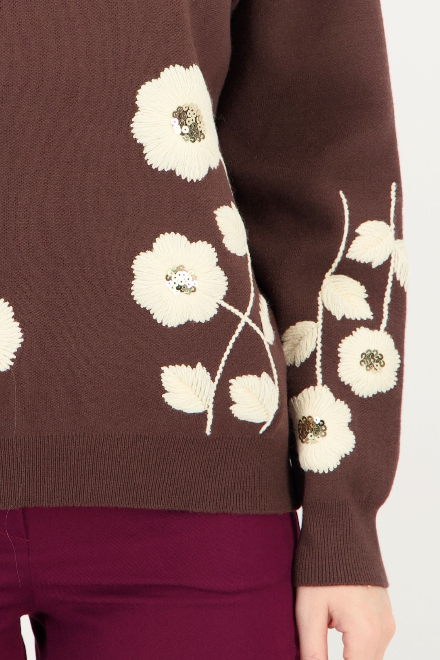 Pulover maro larg din tricot cu viscoză, cu model floral 5 - StarShinerS.ro