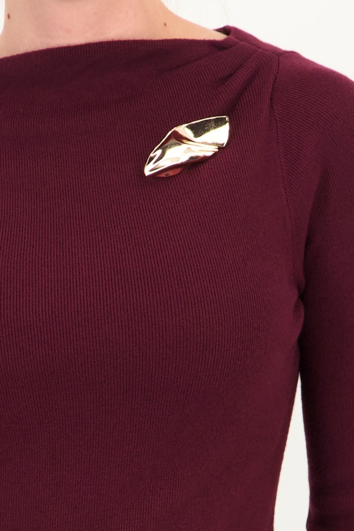 Pulover mulat visiniu decolteu cazut din tricot 3 - StarShinerS.ro
