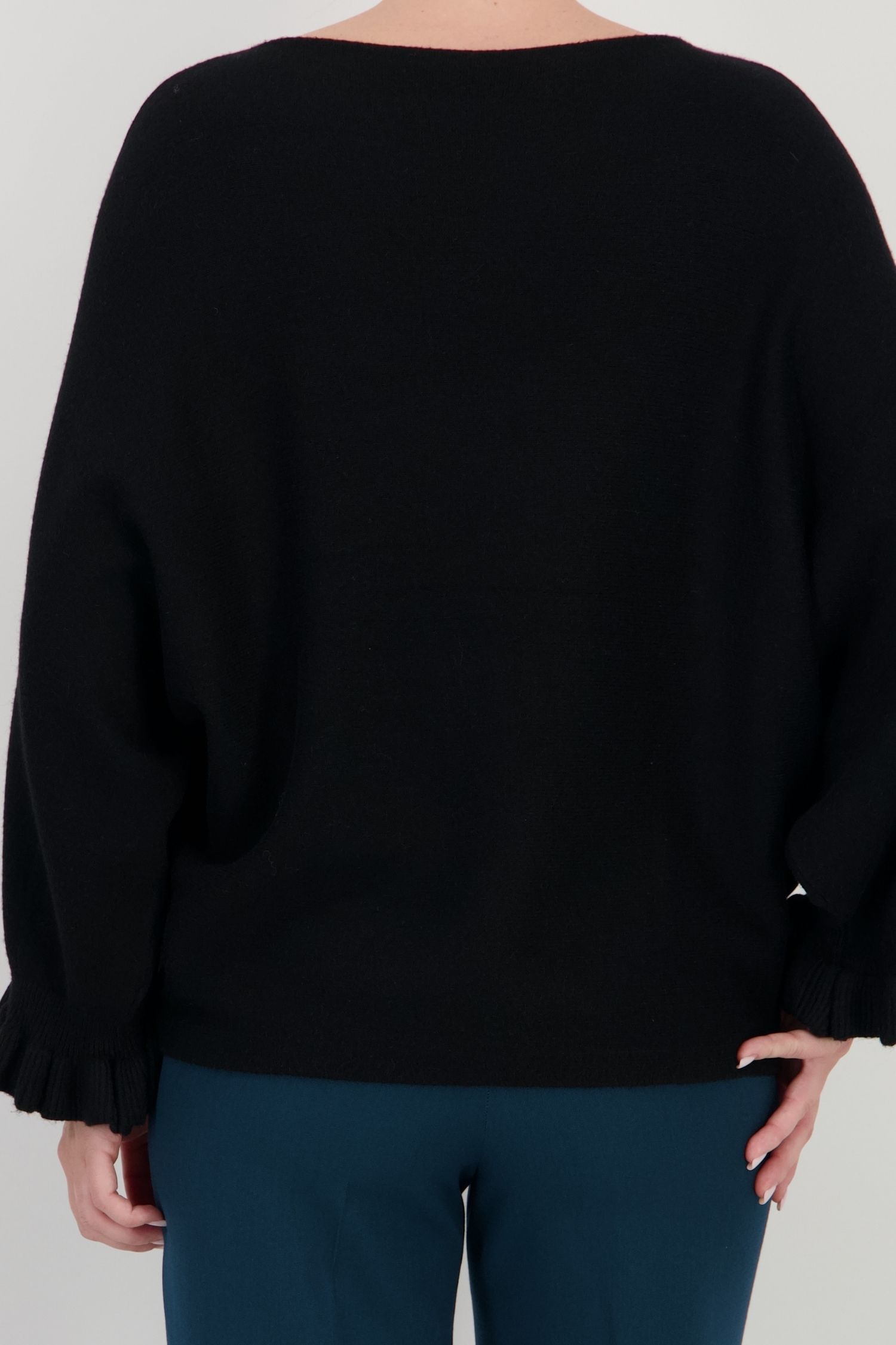 Bluză neagră largă din tricot fin 5 - StarShinerS.ro