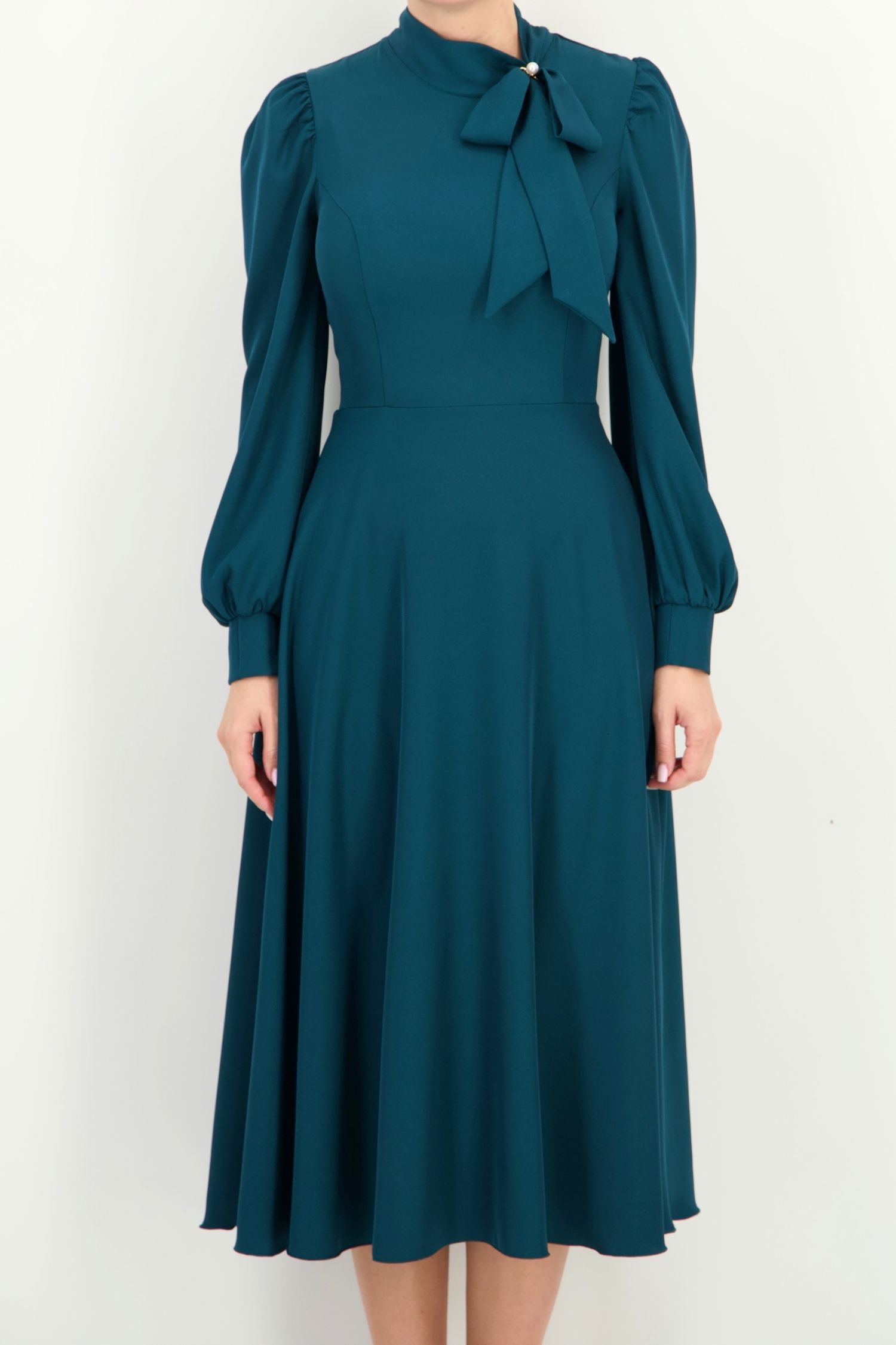 Rochie din material fluid verde-petrol midi în clos cu guler tip eșarfă - StarShinerS 3 - StarShinerS.ro