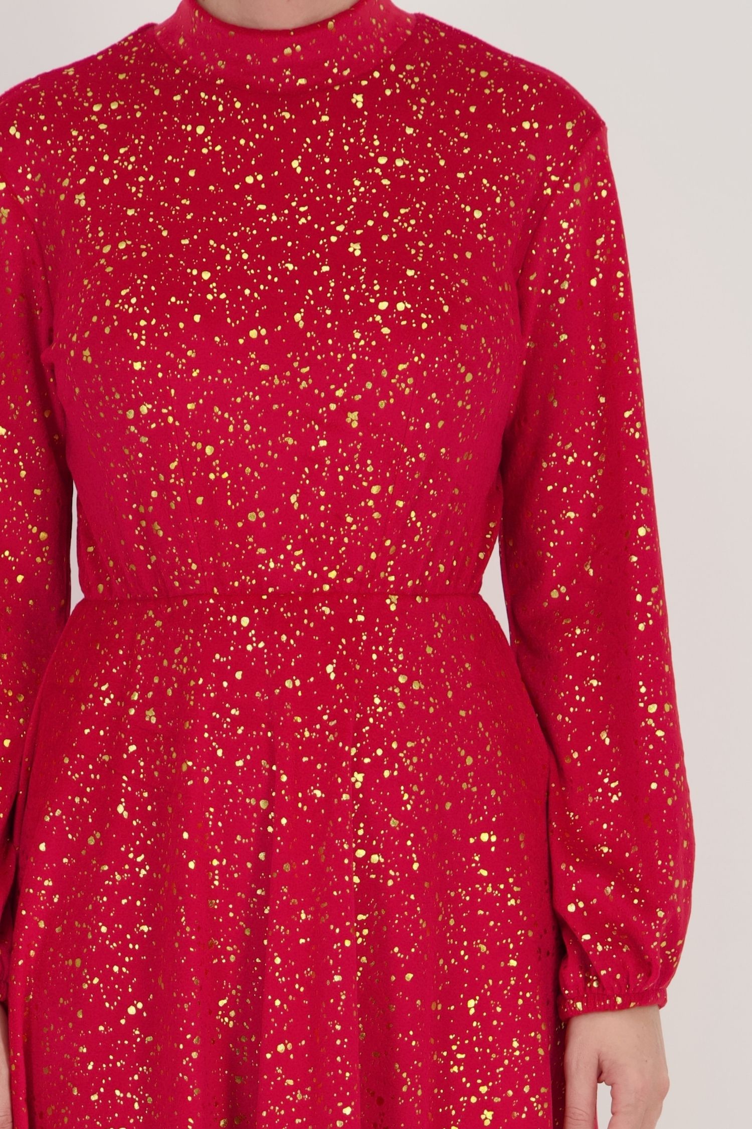 Rochie clos rosie maneca lunga din catifea pana la genunchi 4 - StarShinerS.ro