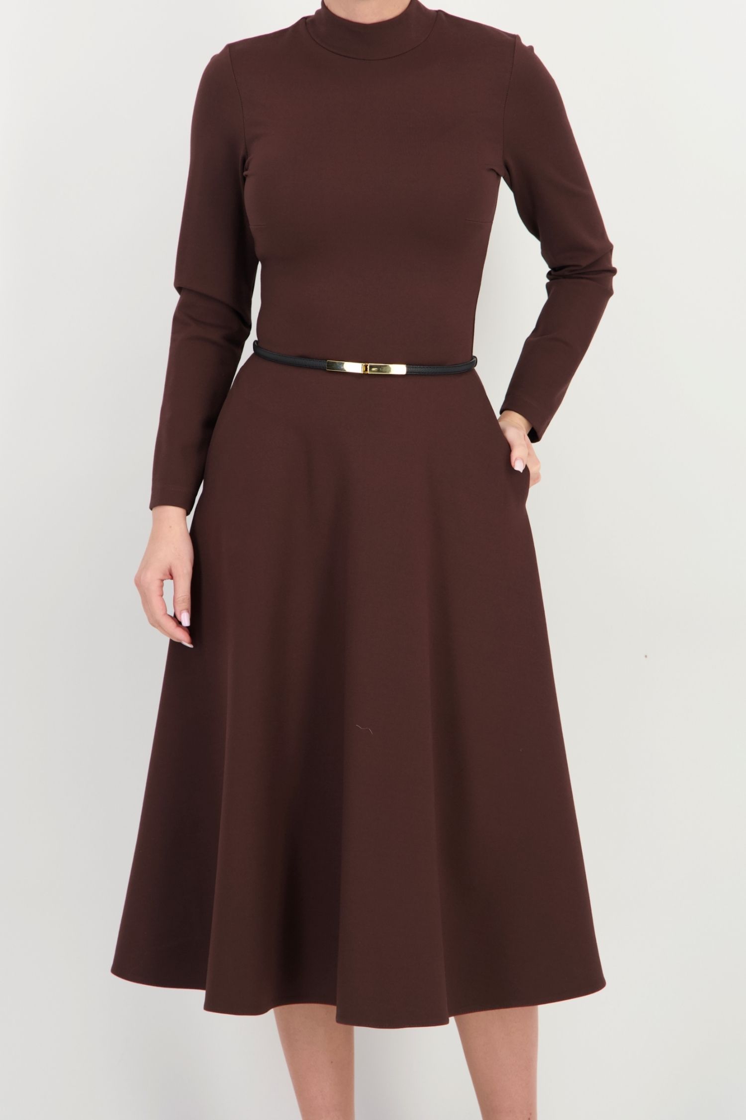 Rochie maro midi, în clos, din punto cu viscoză, cu curea 3 - StarShinerS.ro