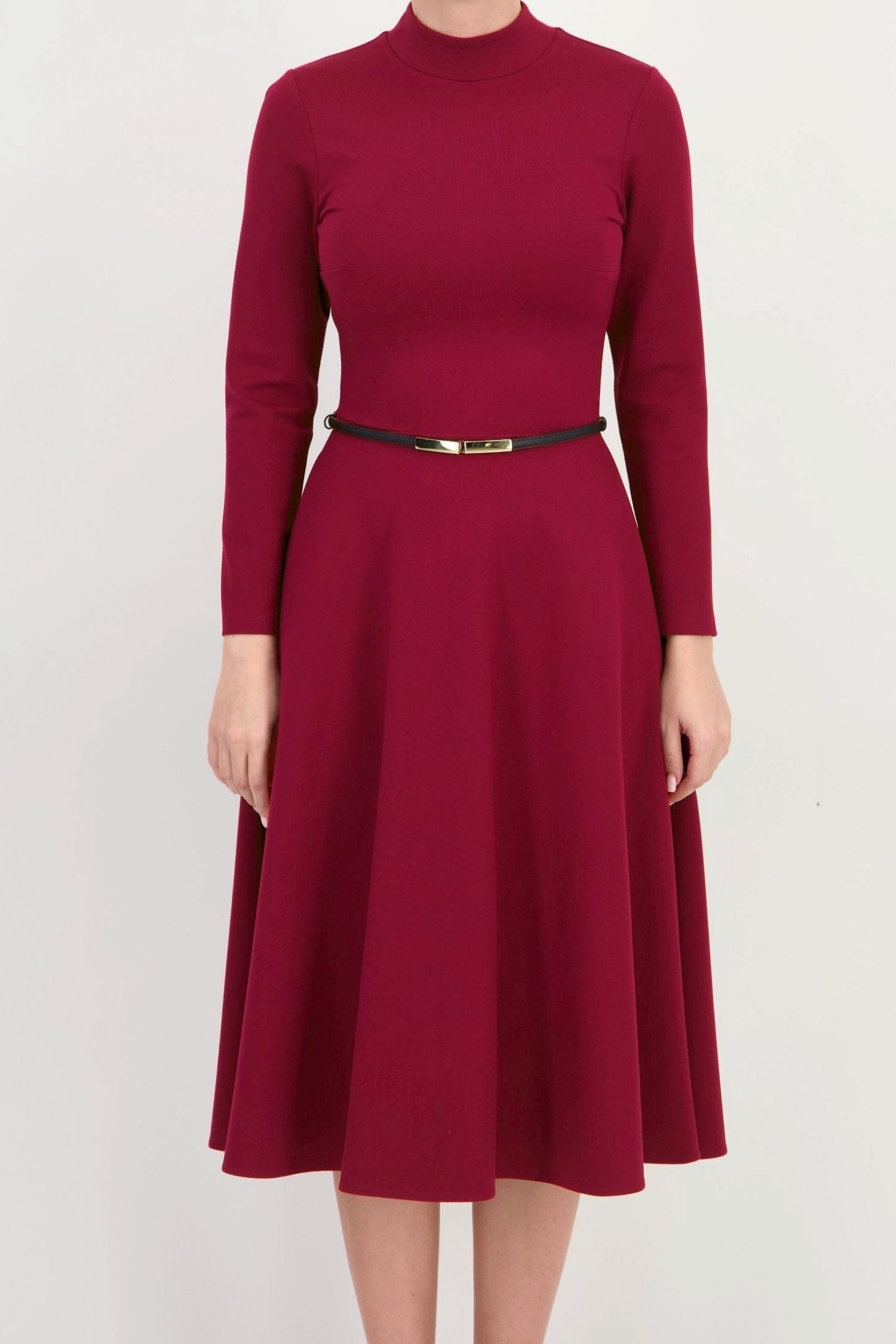Rochie vișinie midi, în clos, din punto cu viscoză, cu curea 3 - StarShinerS.ro