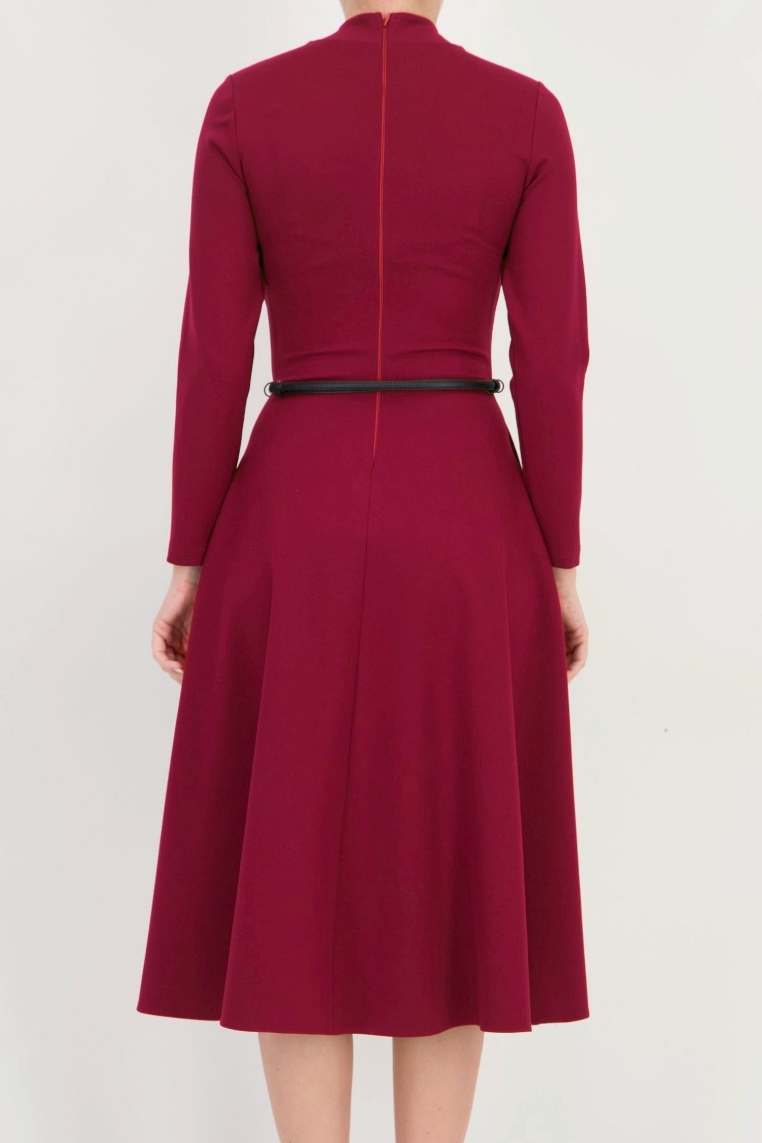 Rochie vișinie midi, în clos, din punto cu viscoză, cu curea 4 - StarShinerS.ro