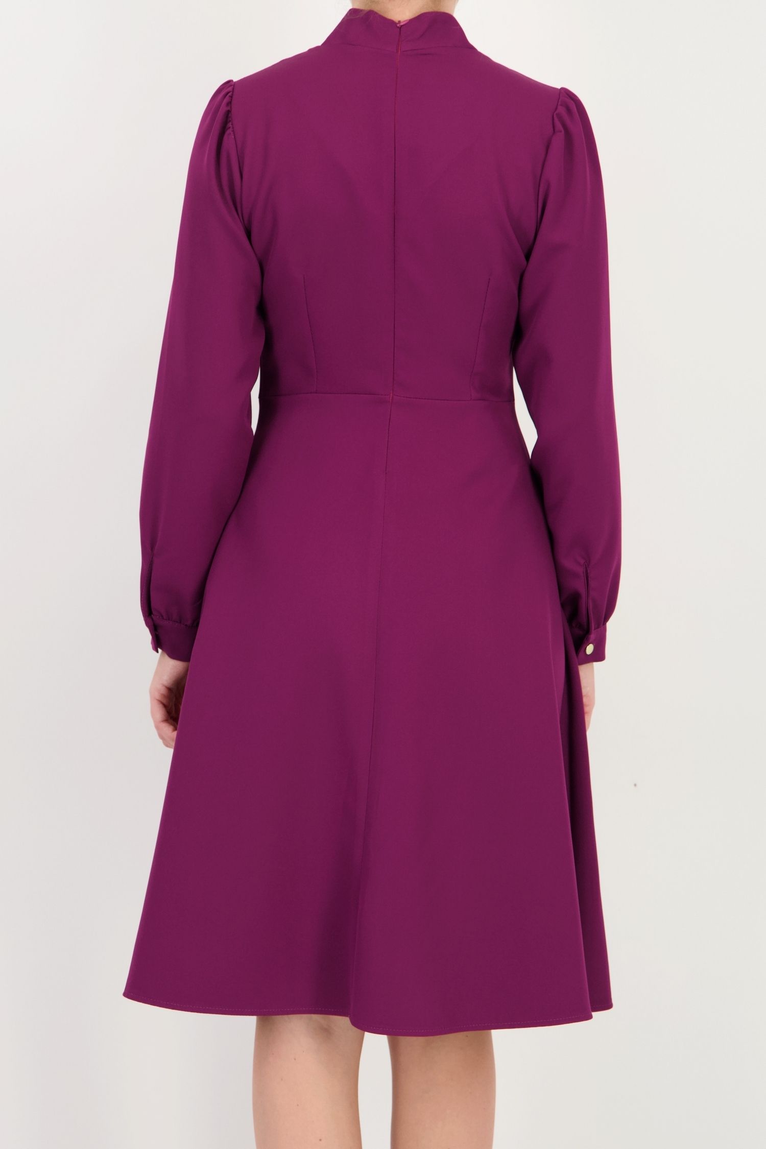 Rochie zmeură, în clos, din stofă elastică, până la genunchi 4 - StarShinerS.ro